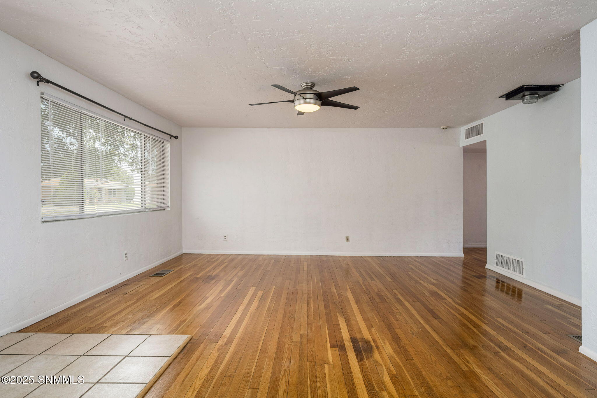 1425 Grover Drive Property Photo 4