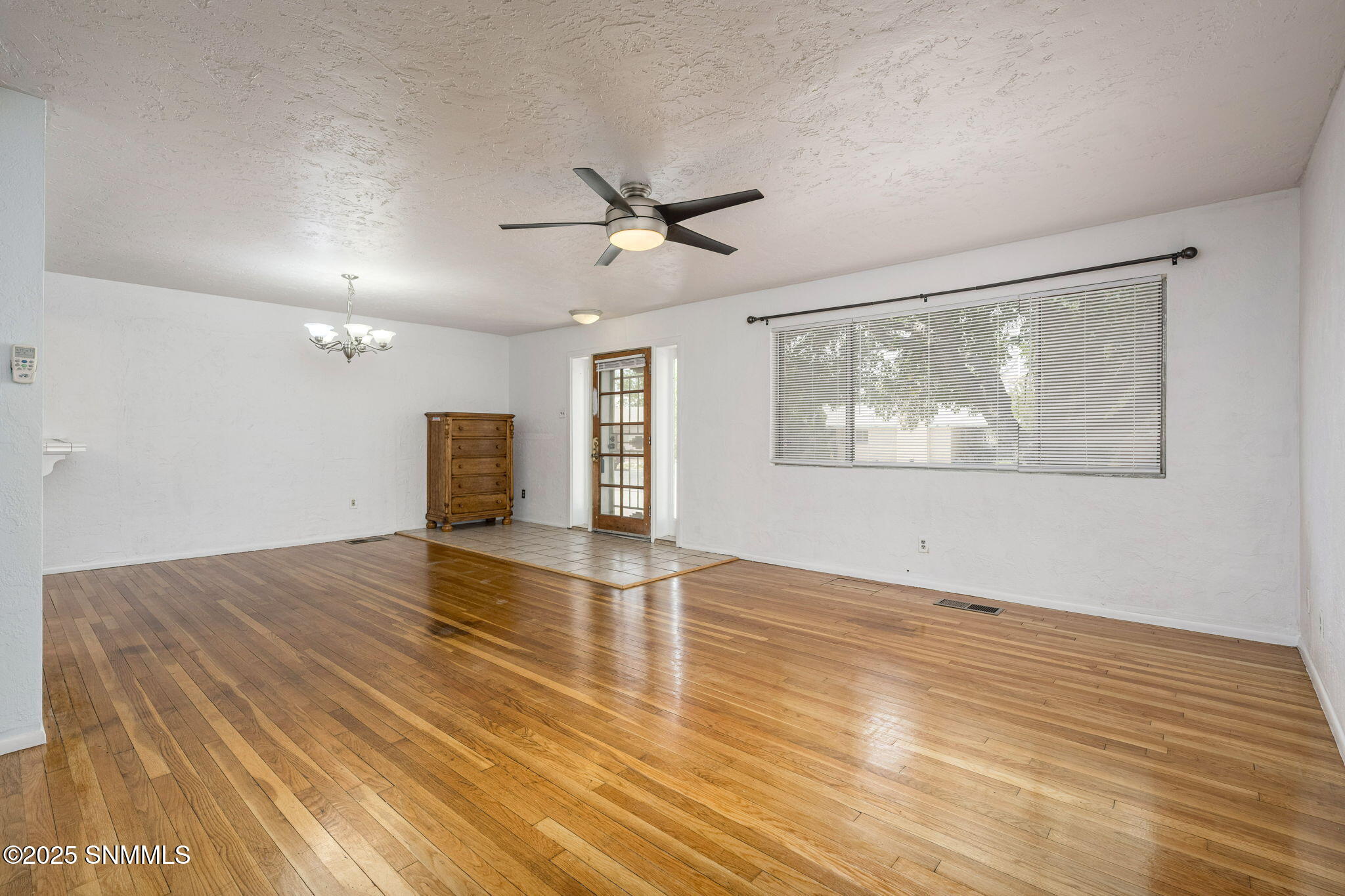 1425 Grover Drive Property Photo 5