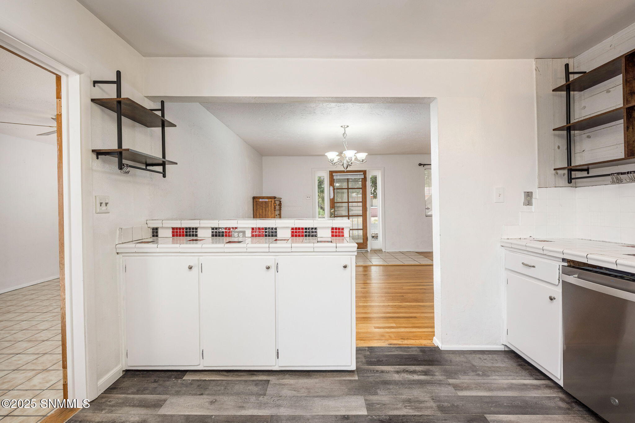 1425 Grover Drive Property Photo 10