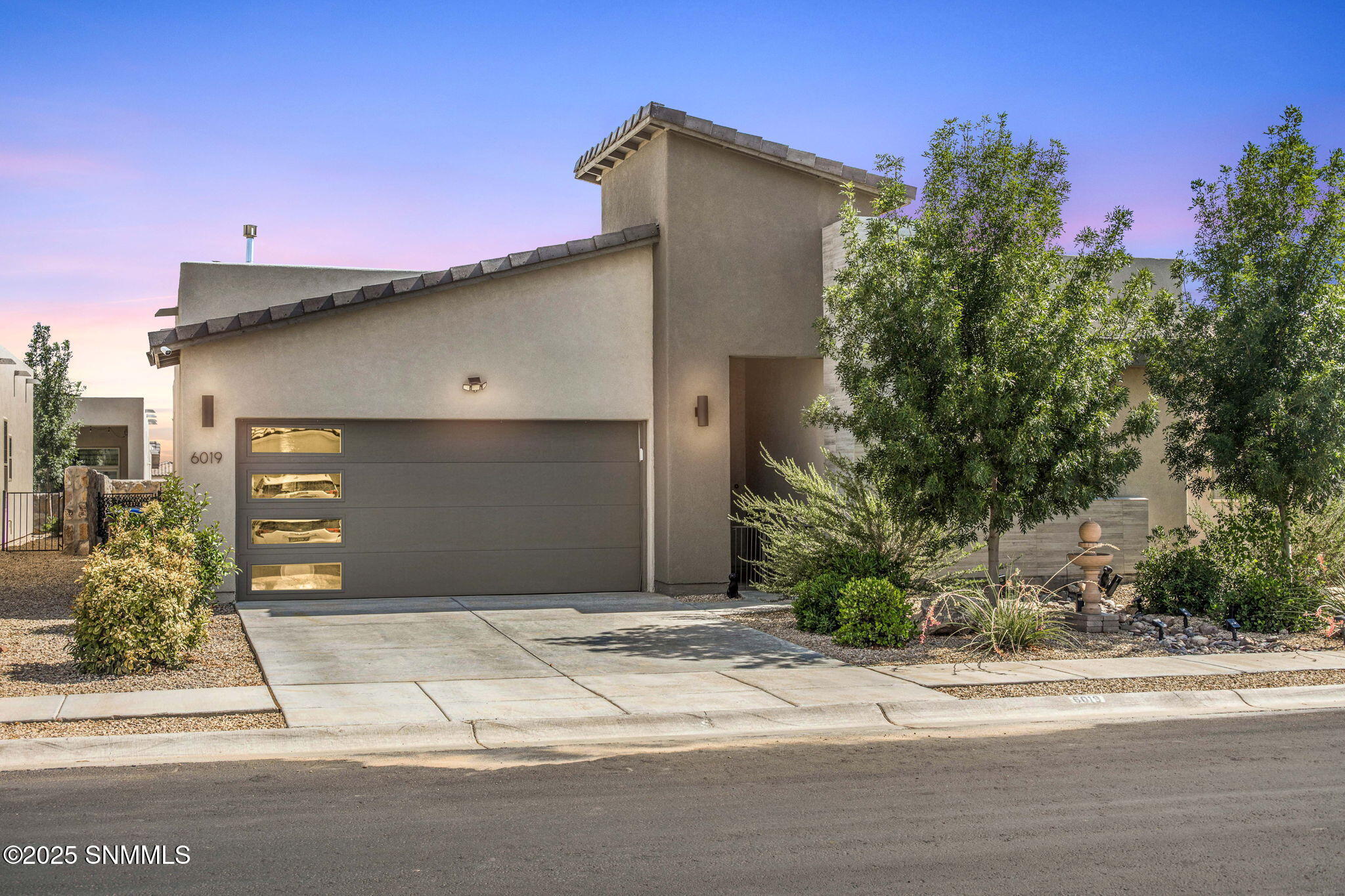 6019 Andromeda Loop Property Photo 1