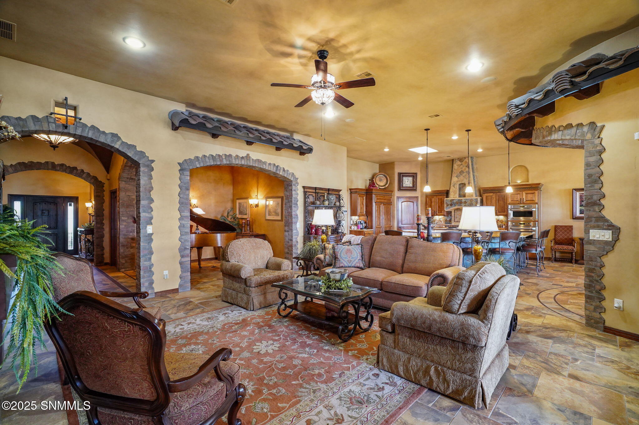 1294 Morisat Place Property Photo 8