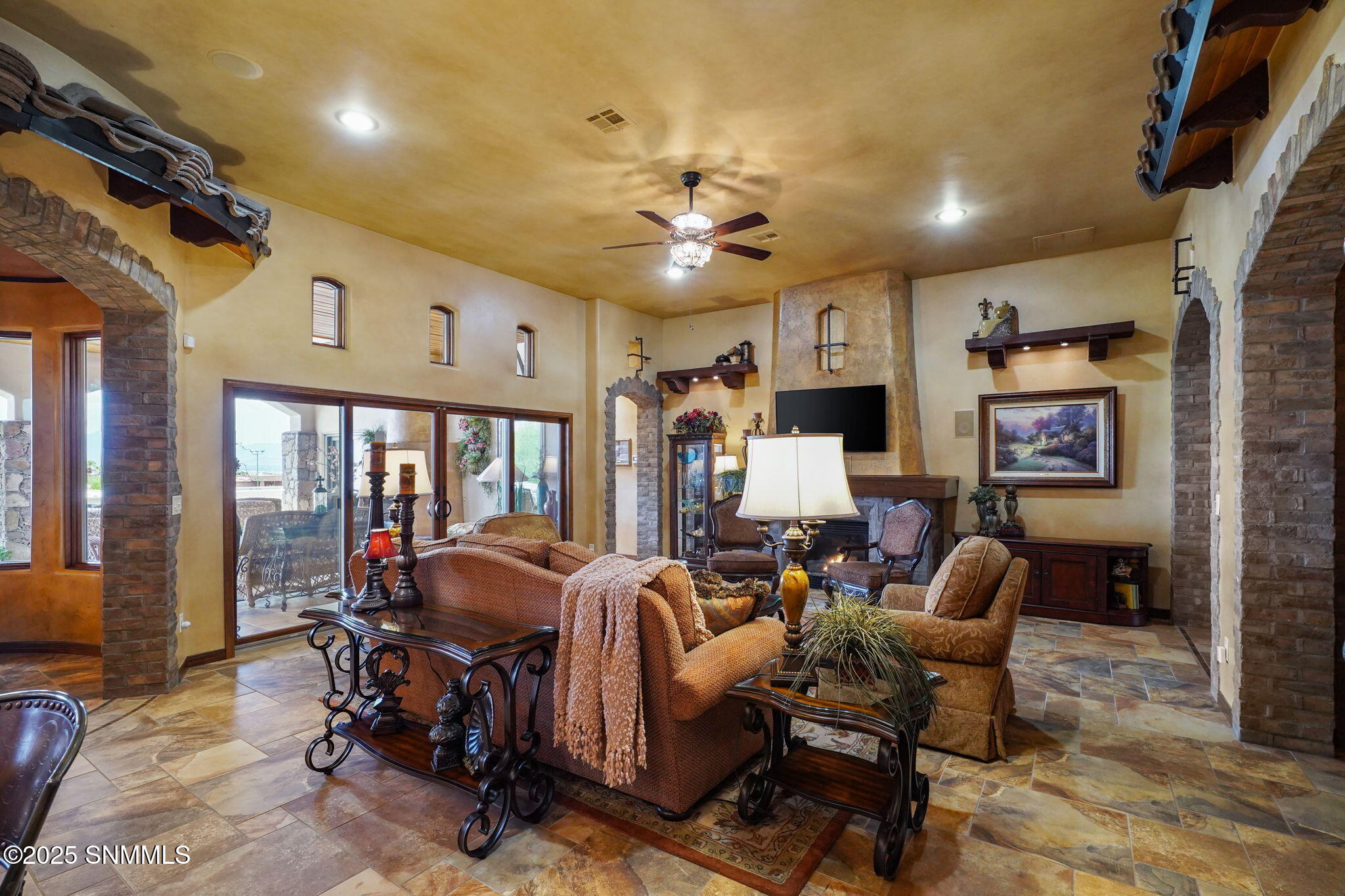 1294 Morisat Place Property Photo 11