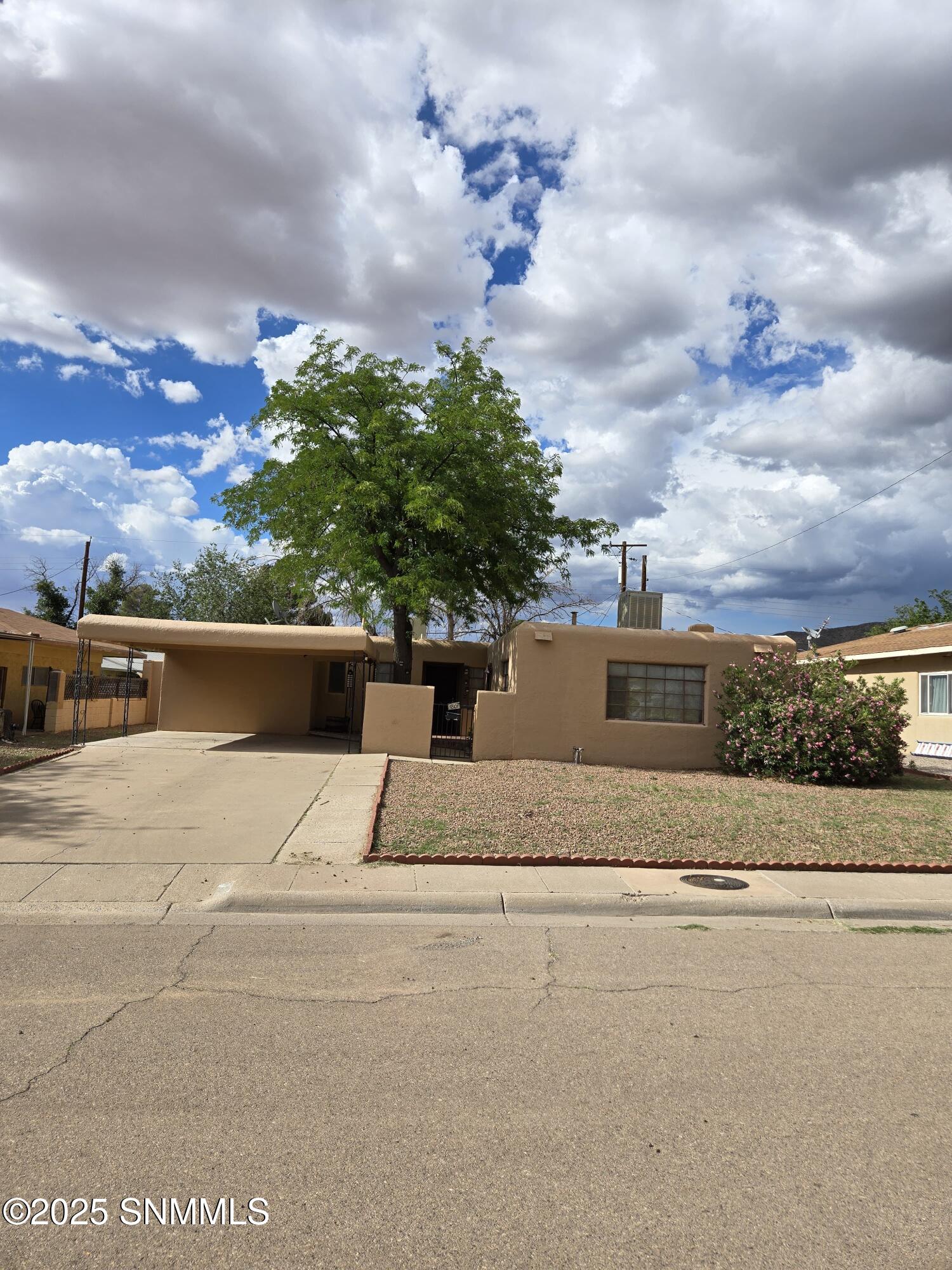 1801 Snow Drive