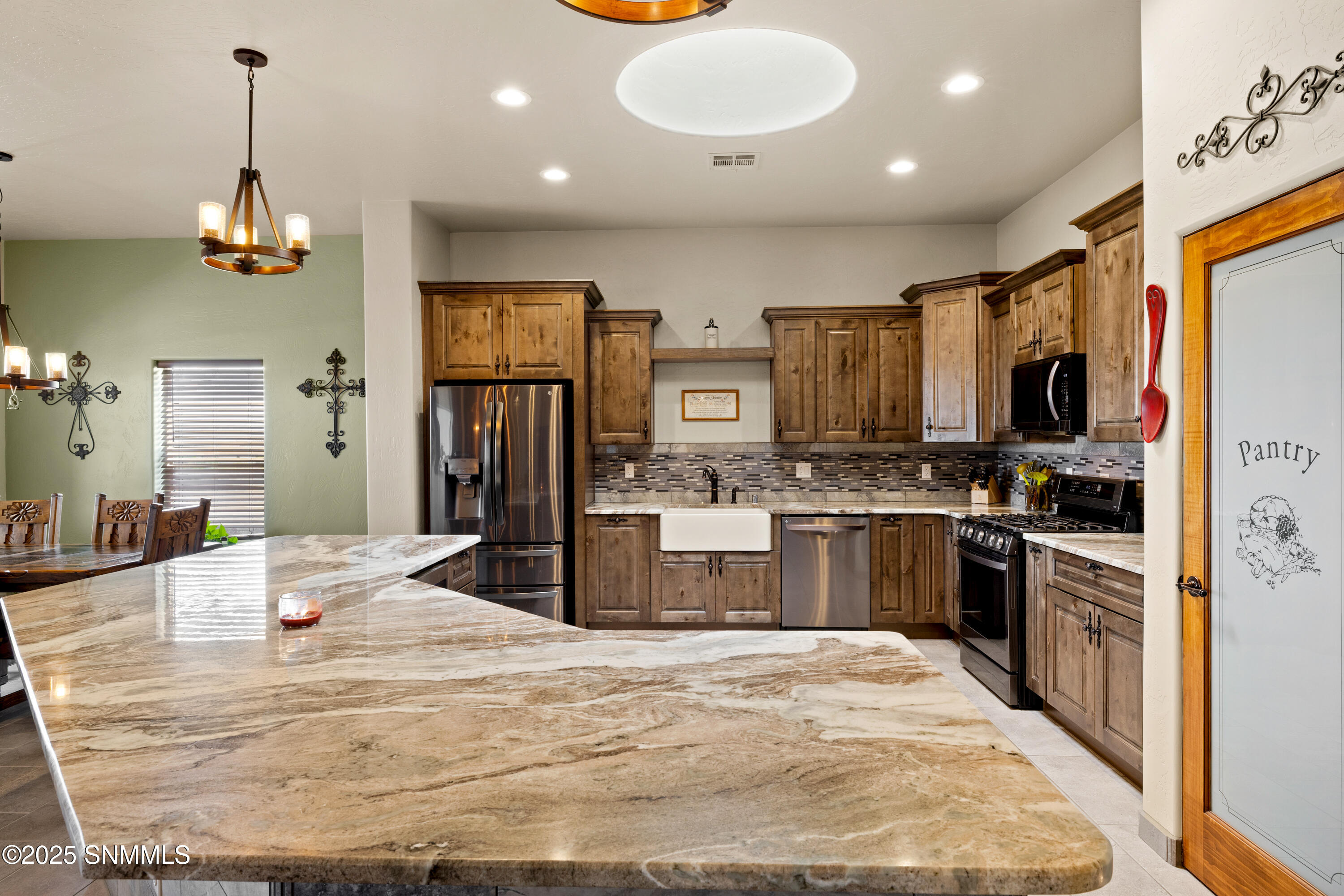 1622 Calle De Valezquez Property Photo 16