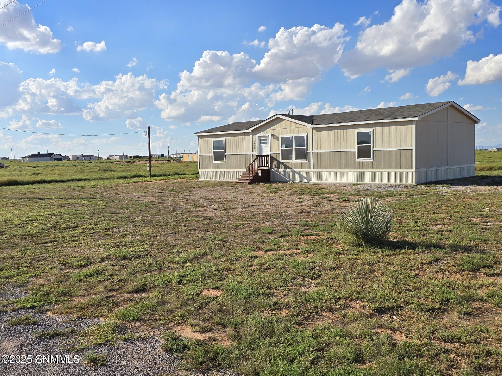 1413 Gobi Desert Drive Property Photo 2