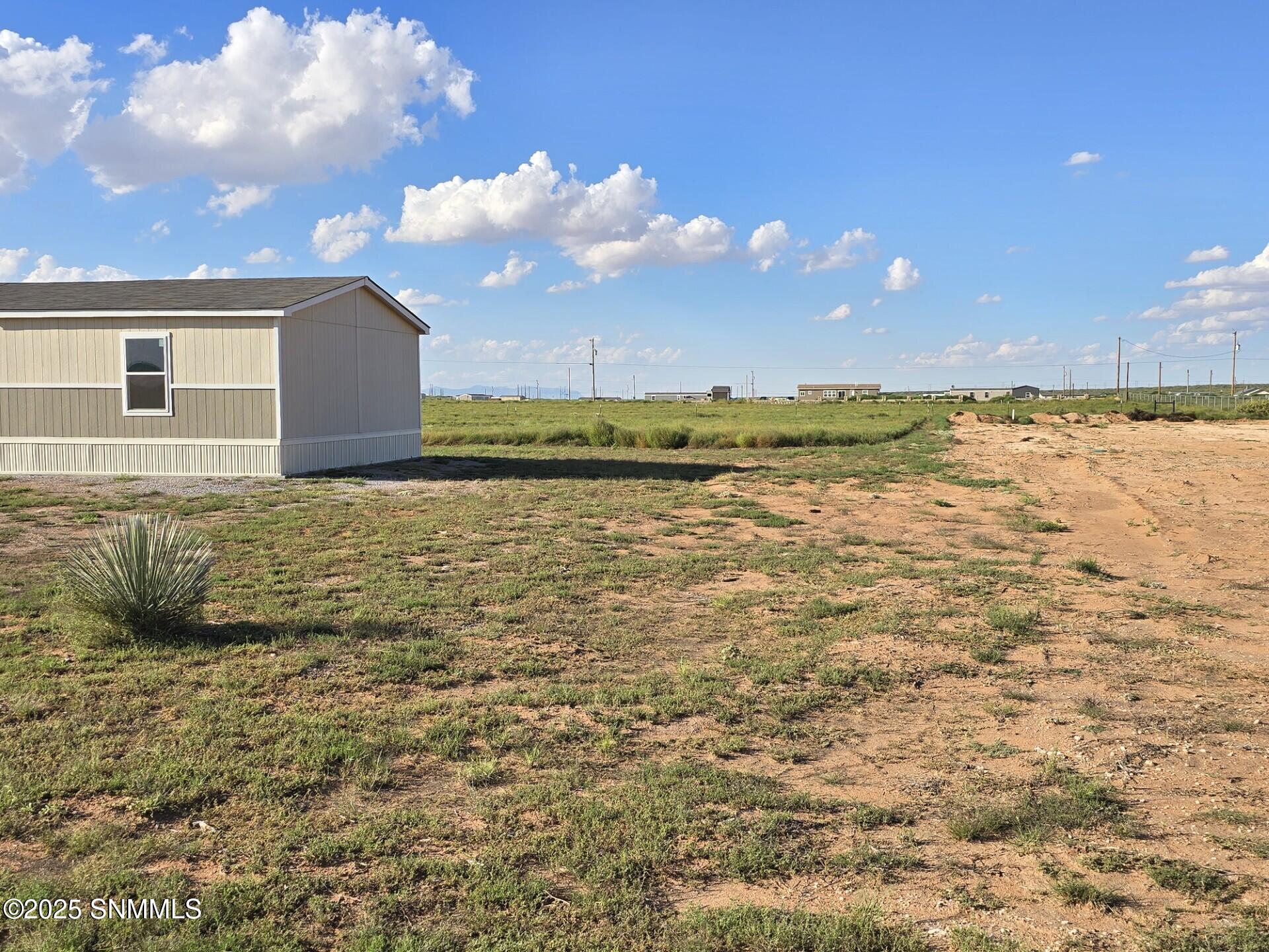 1413 Gobi Desert Drive Property Photo 3