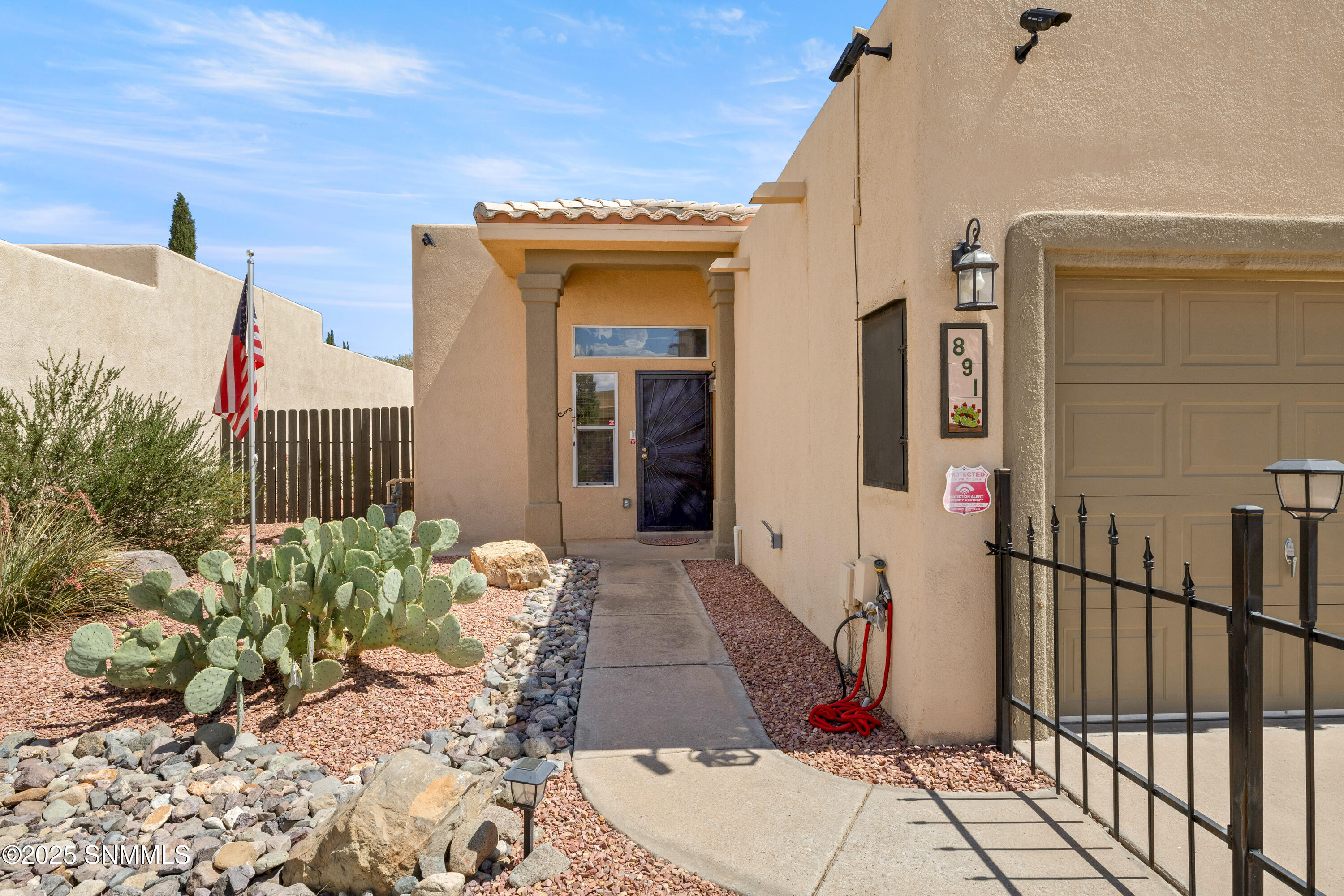 891 Chateau Drive Property Photo 5