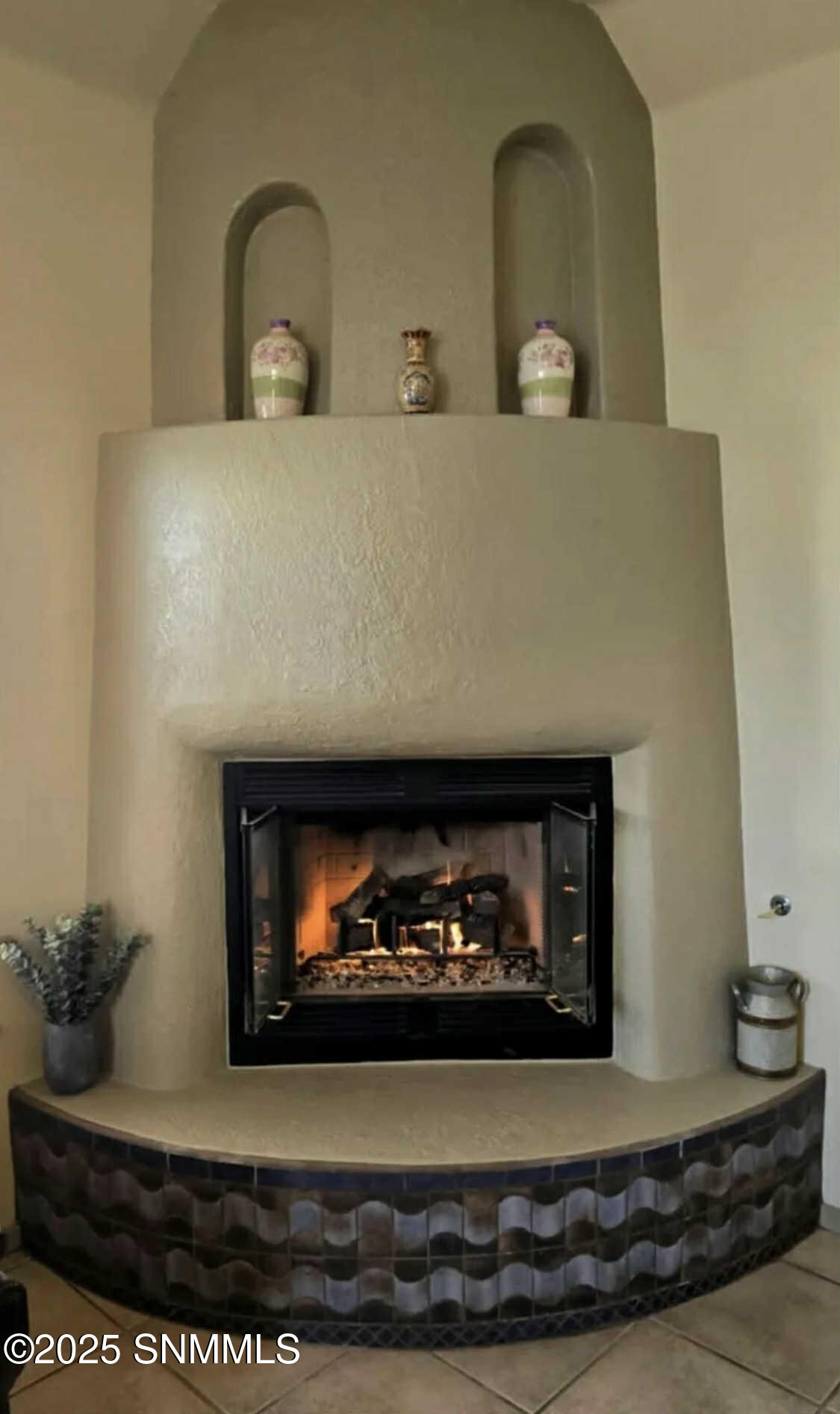 891 Chateau Drive Property Photo 7