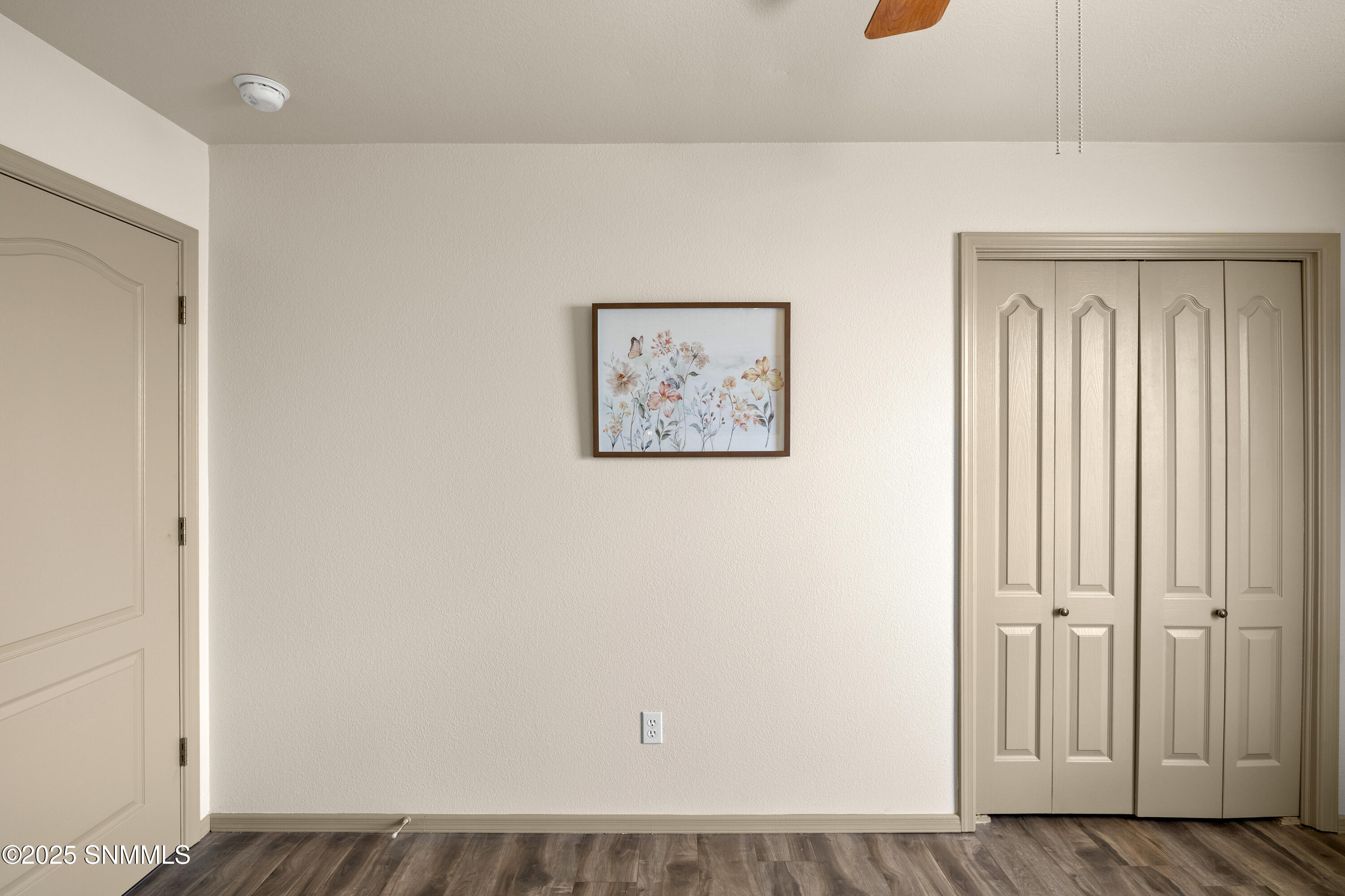 891 Chateau Drive Property Photo 14