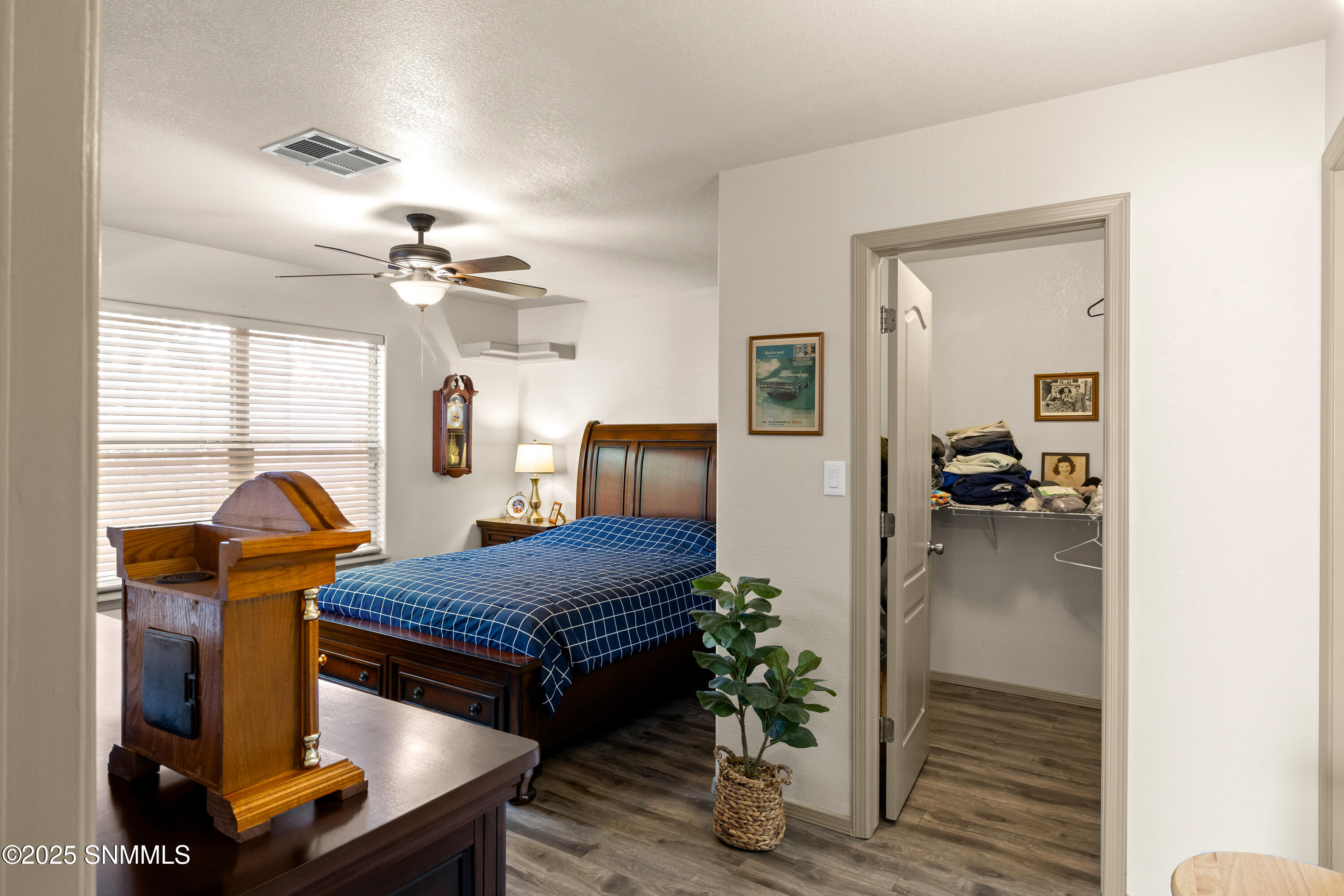 891 Chateau Drive Property Photo 16