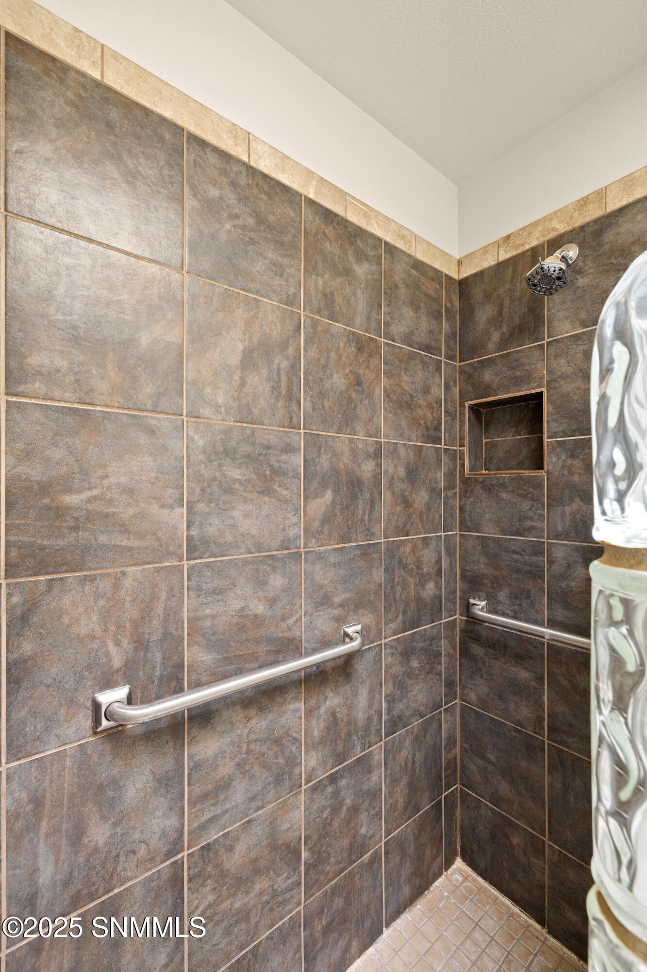 891 Chateau Drive Property Photo 21