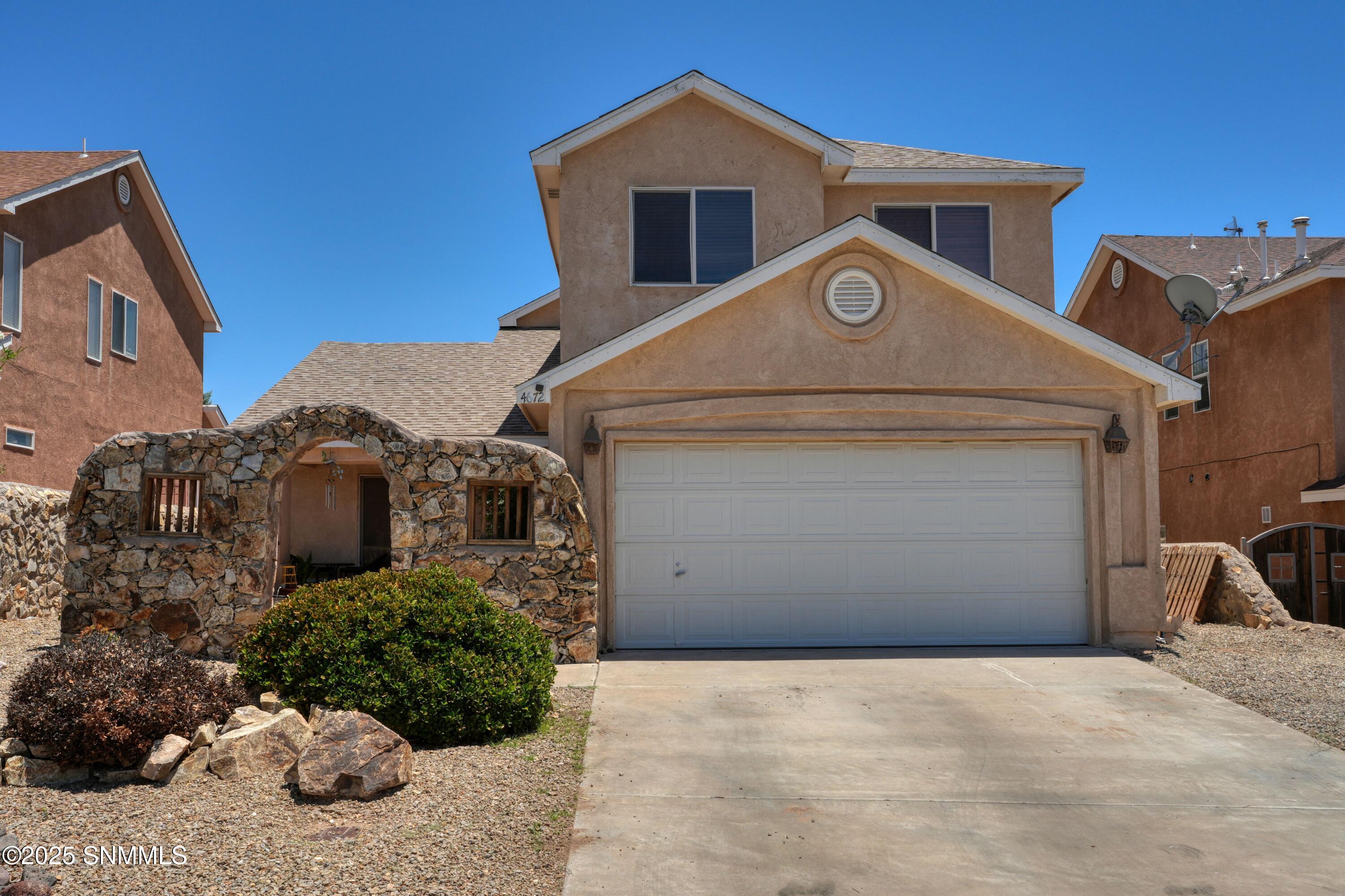 4672 Arabela Drive Property Photo 1