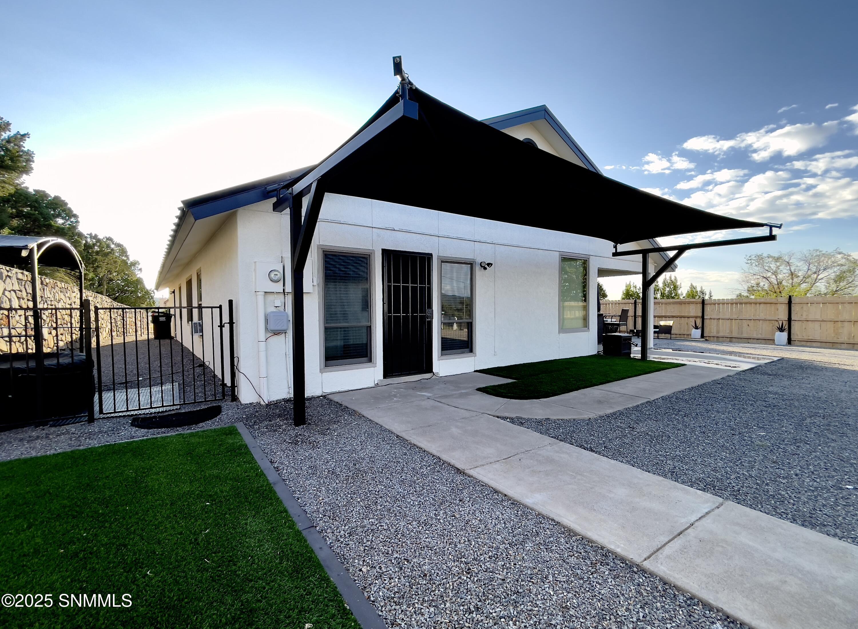 7 Tanglewood Circle Property Photo 3