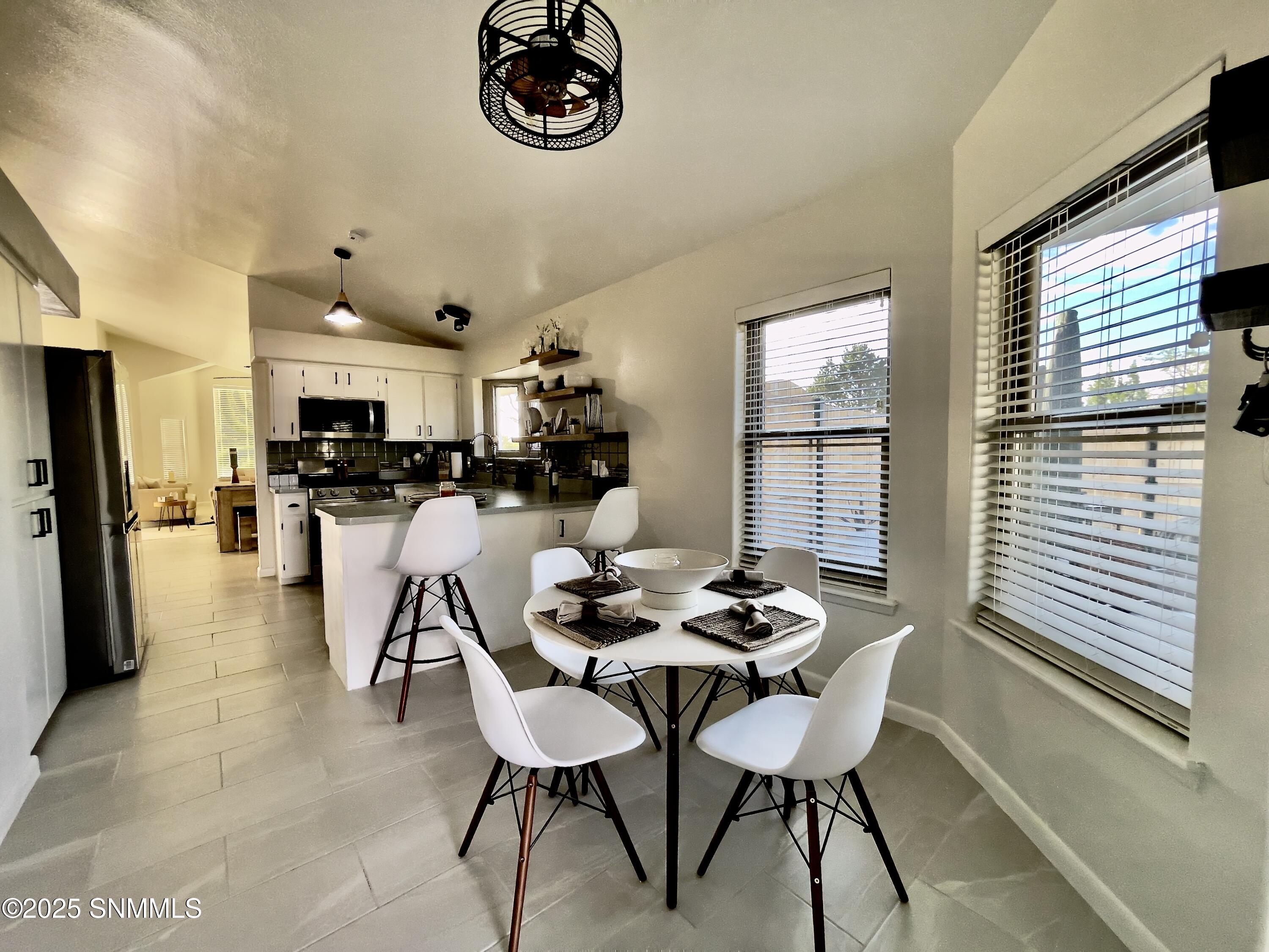 7 Tanglewood Circle Property Photo 8