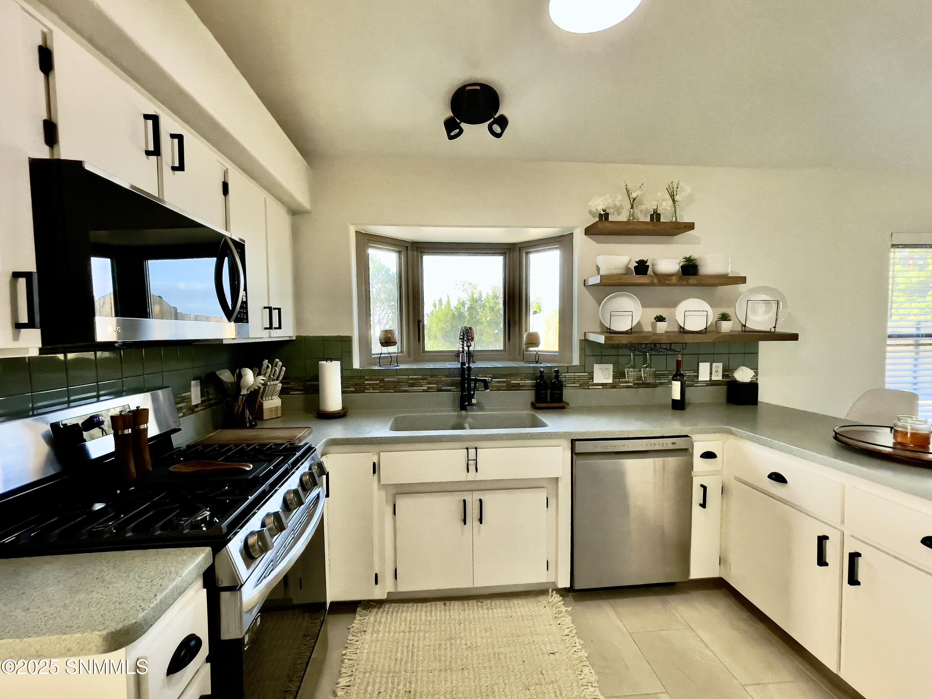 7 Tanglewood Circle Property Photo 9