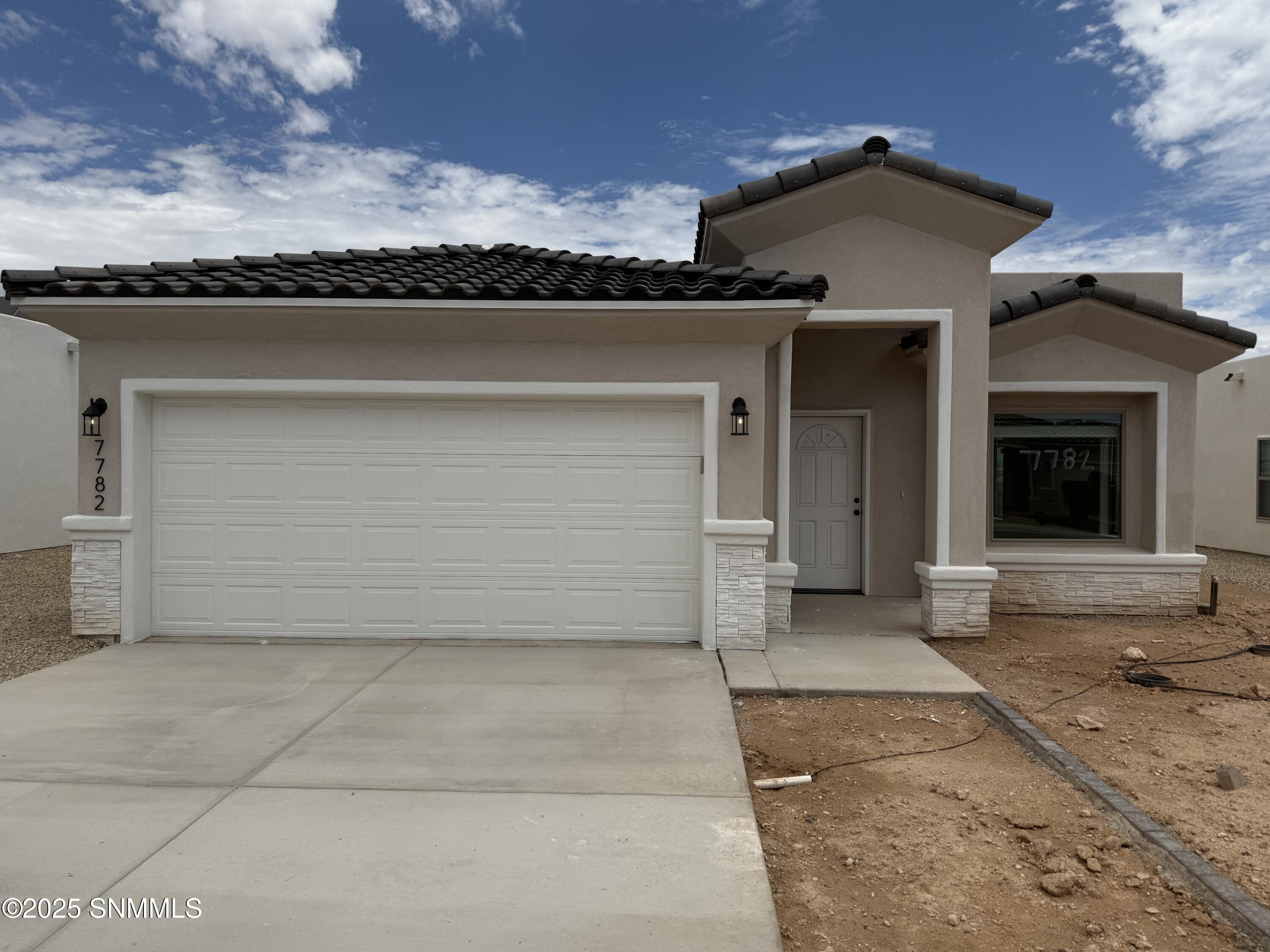7782 San Eduardo Street Property Photo