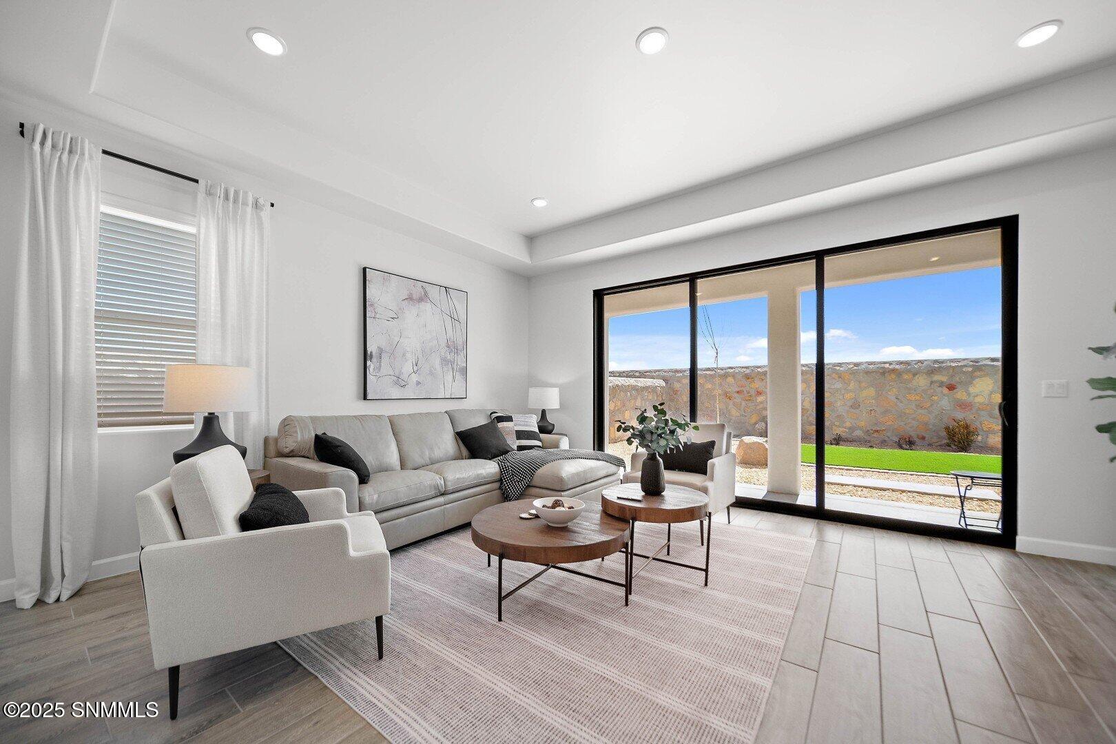 5009 Sand Stream Road Property Photo 8