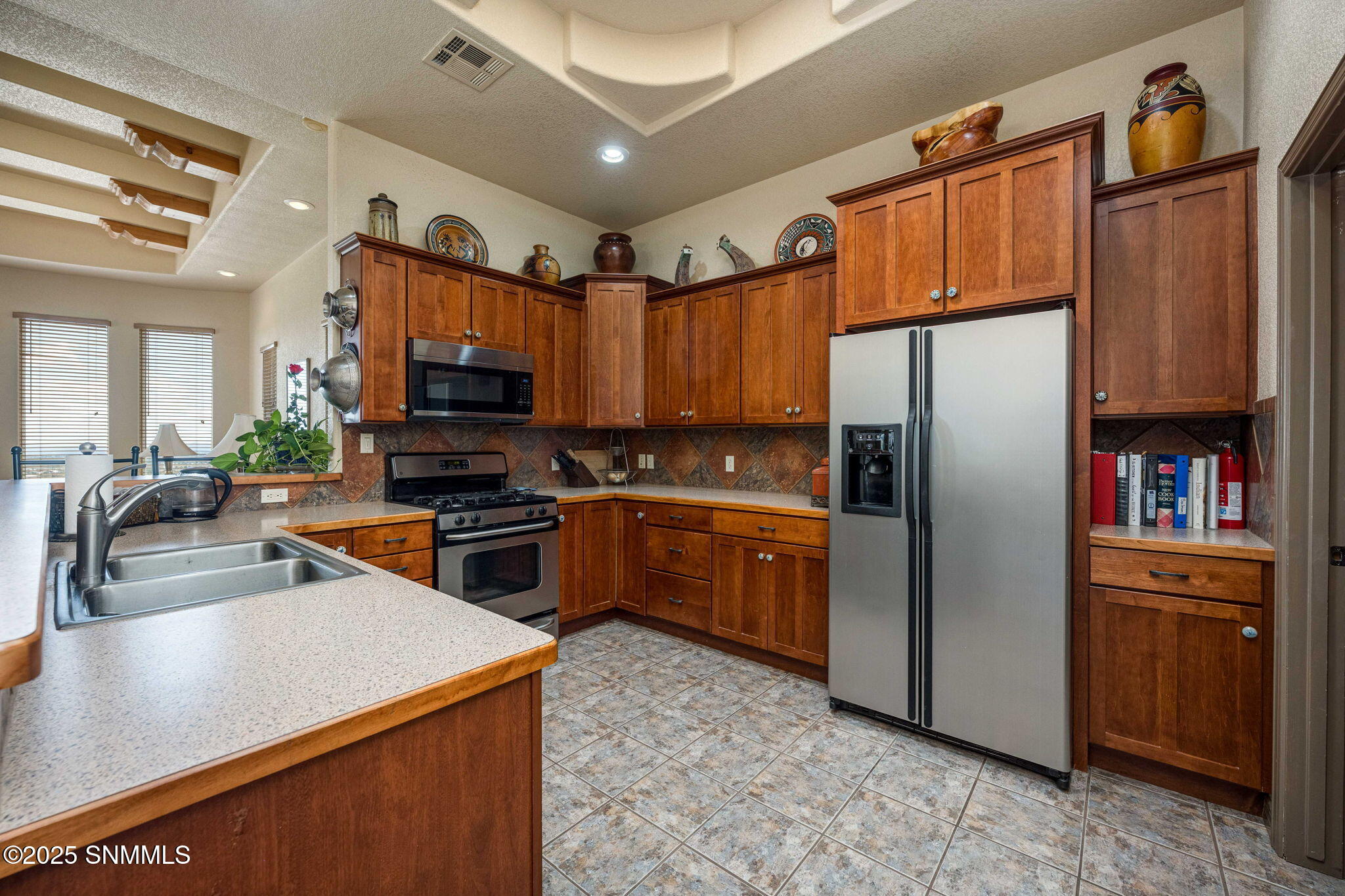 15514 Space Murals Lane Property Photo 15