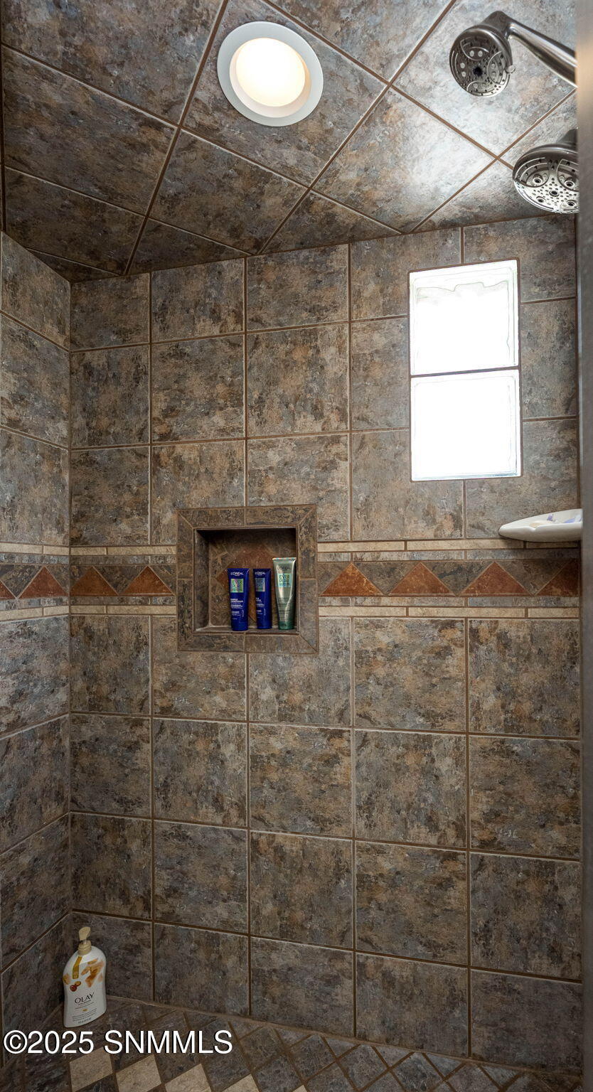 15514 Space Murals Lane Property Photo 32