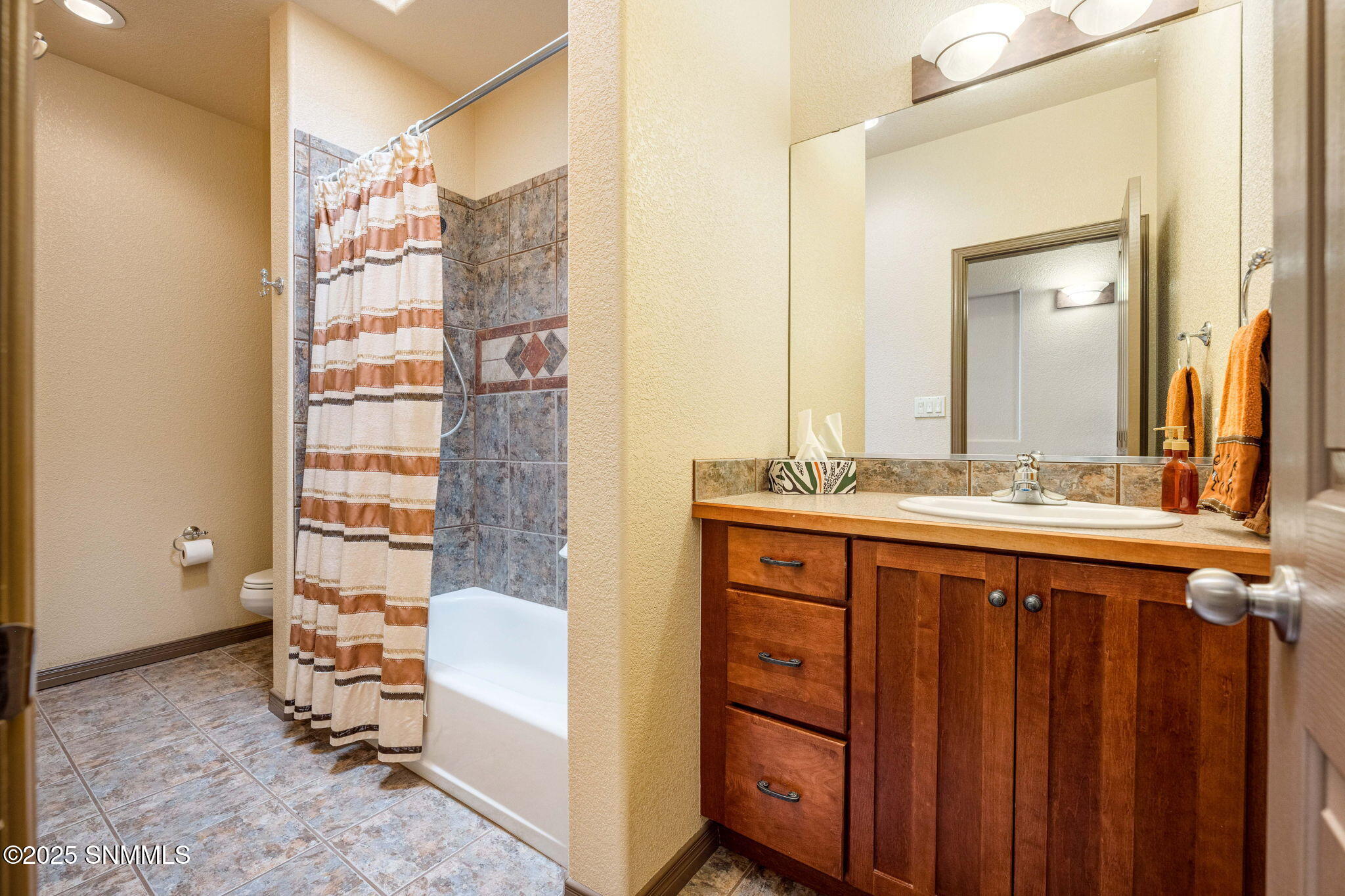 15514 Space Murals Lane Property Photo 37