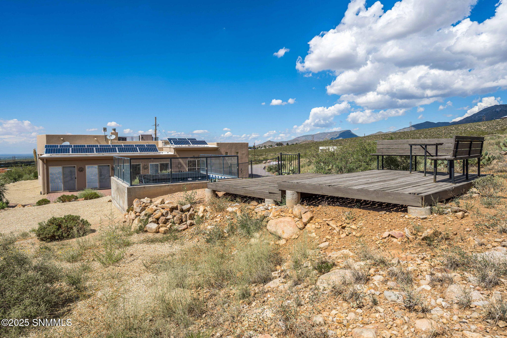 15514 Space Murals Lane Property Photo 54