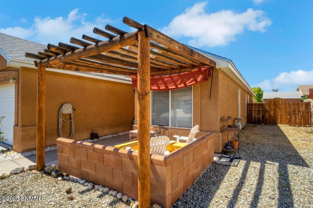 1215 Antelope Pass Drive Property Photo 3