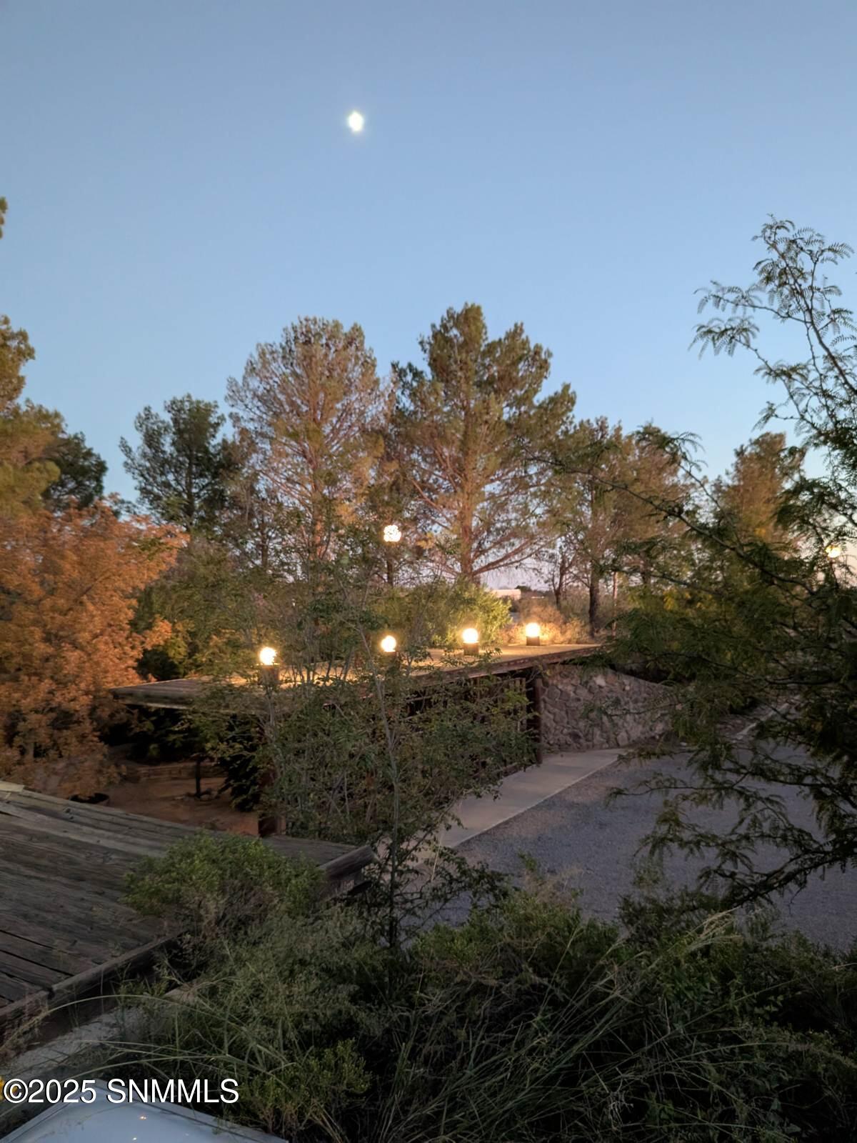 4015 Senna Drive Property Photo 1