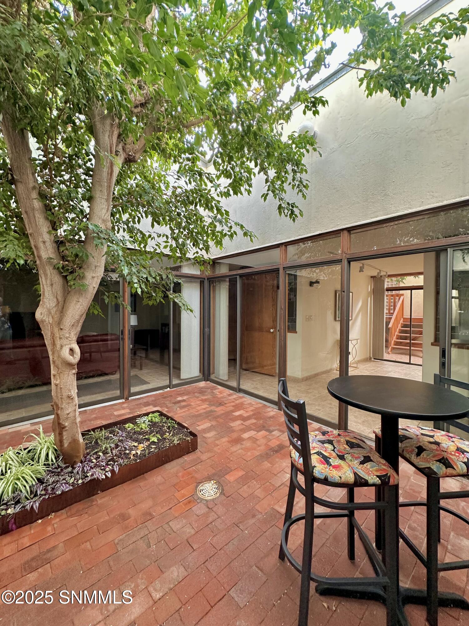 4015 Senna Drive Property Photo 15
