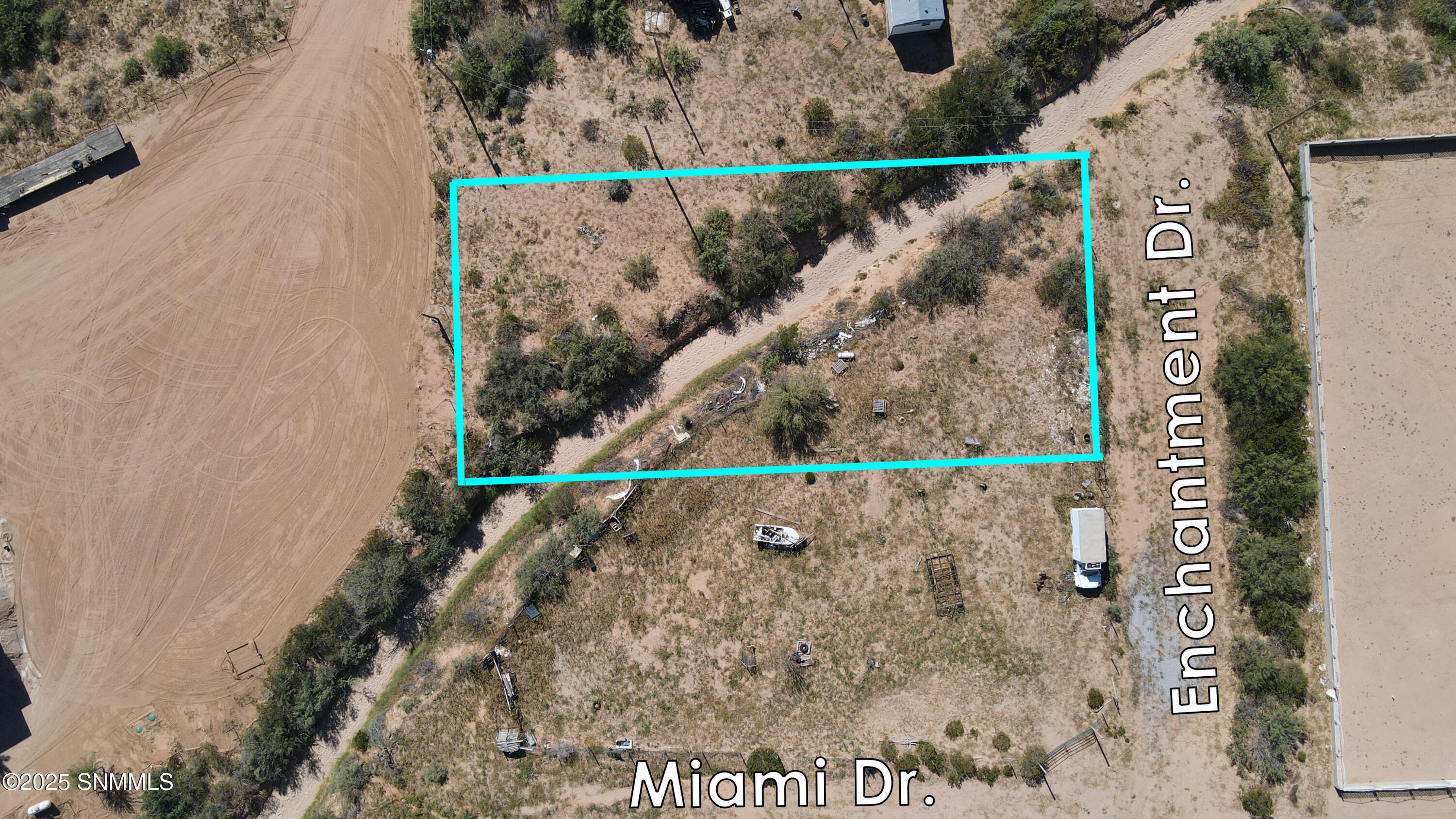 1190 Enchantment Drive Property Photo 4