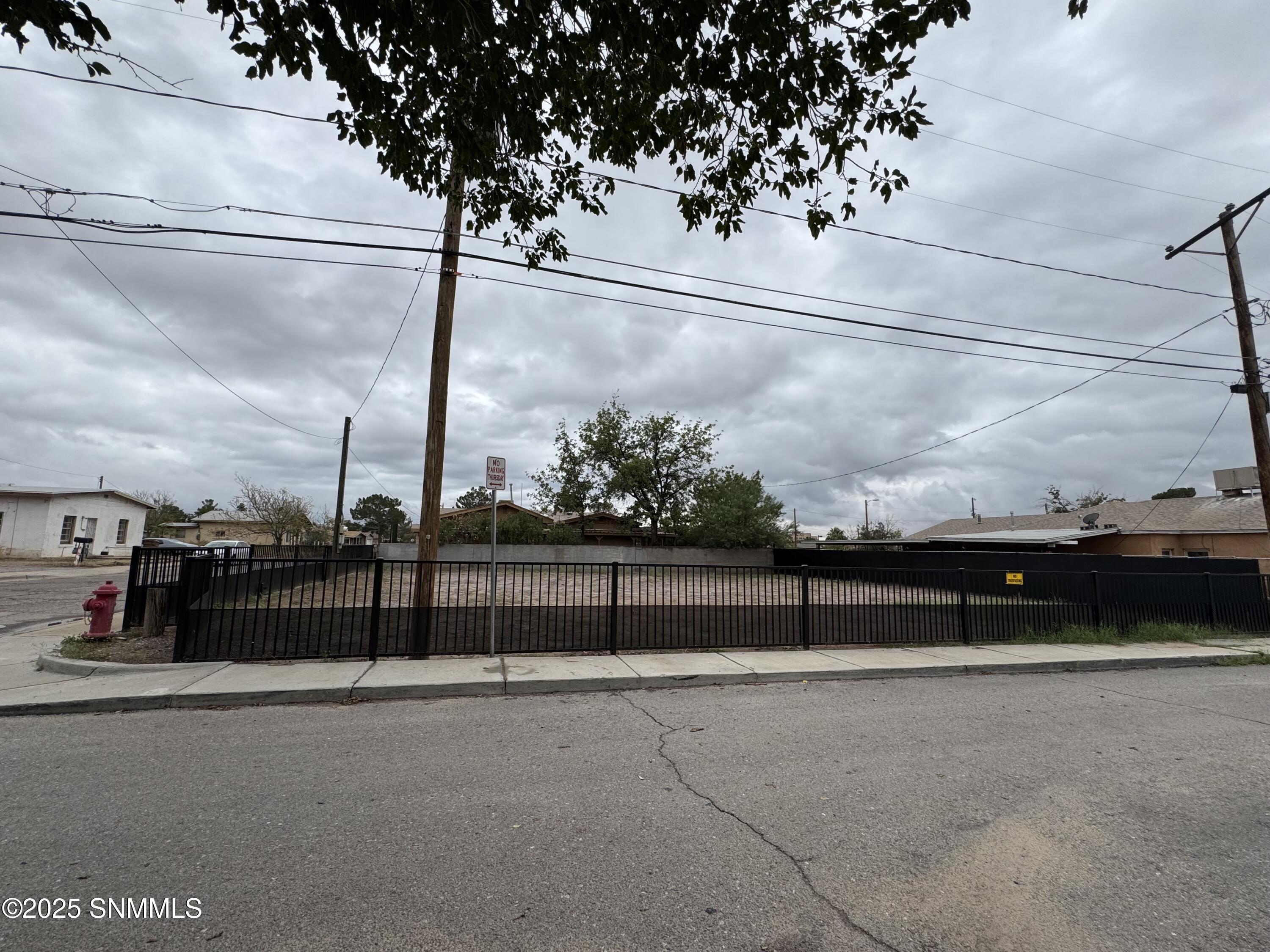 640 E Picacho Avenue Property Photo 5