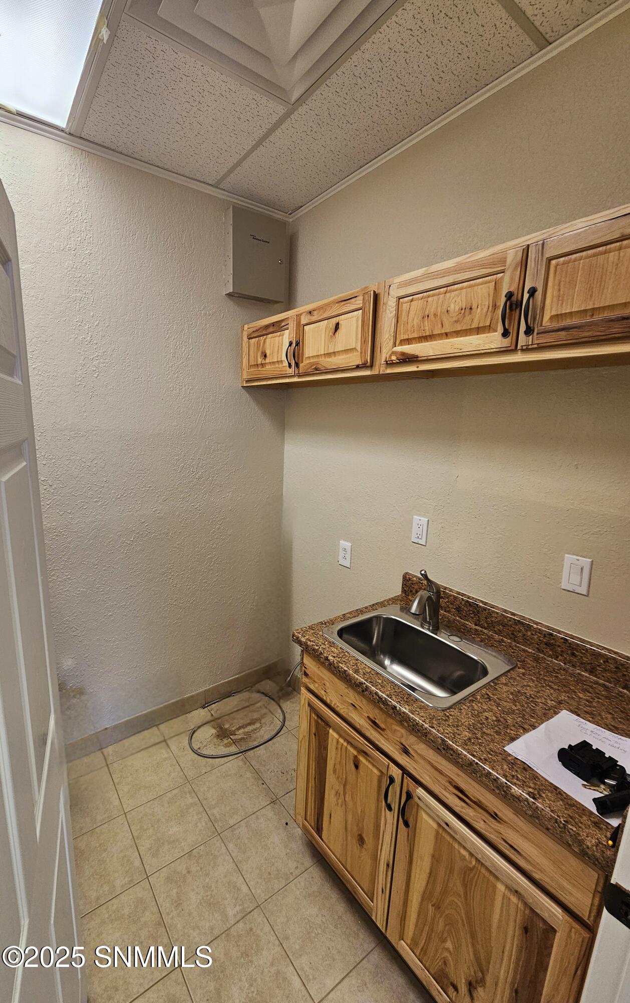 1900 S Telshor Boulevard Suite D Property Photo 6