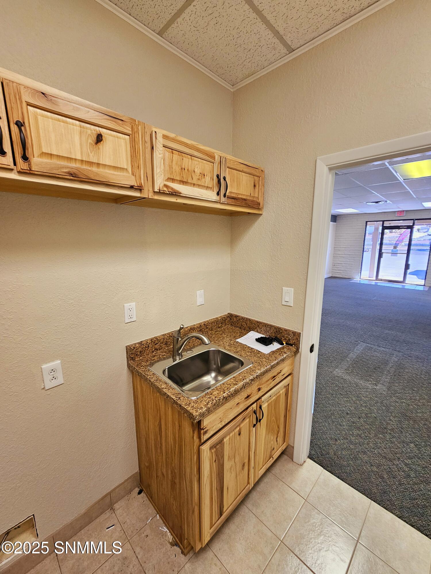 1900 S Telshor Boulevard Suite D Property Photo 7