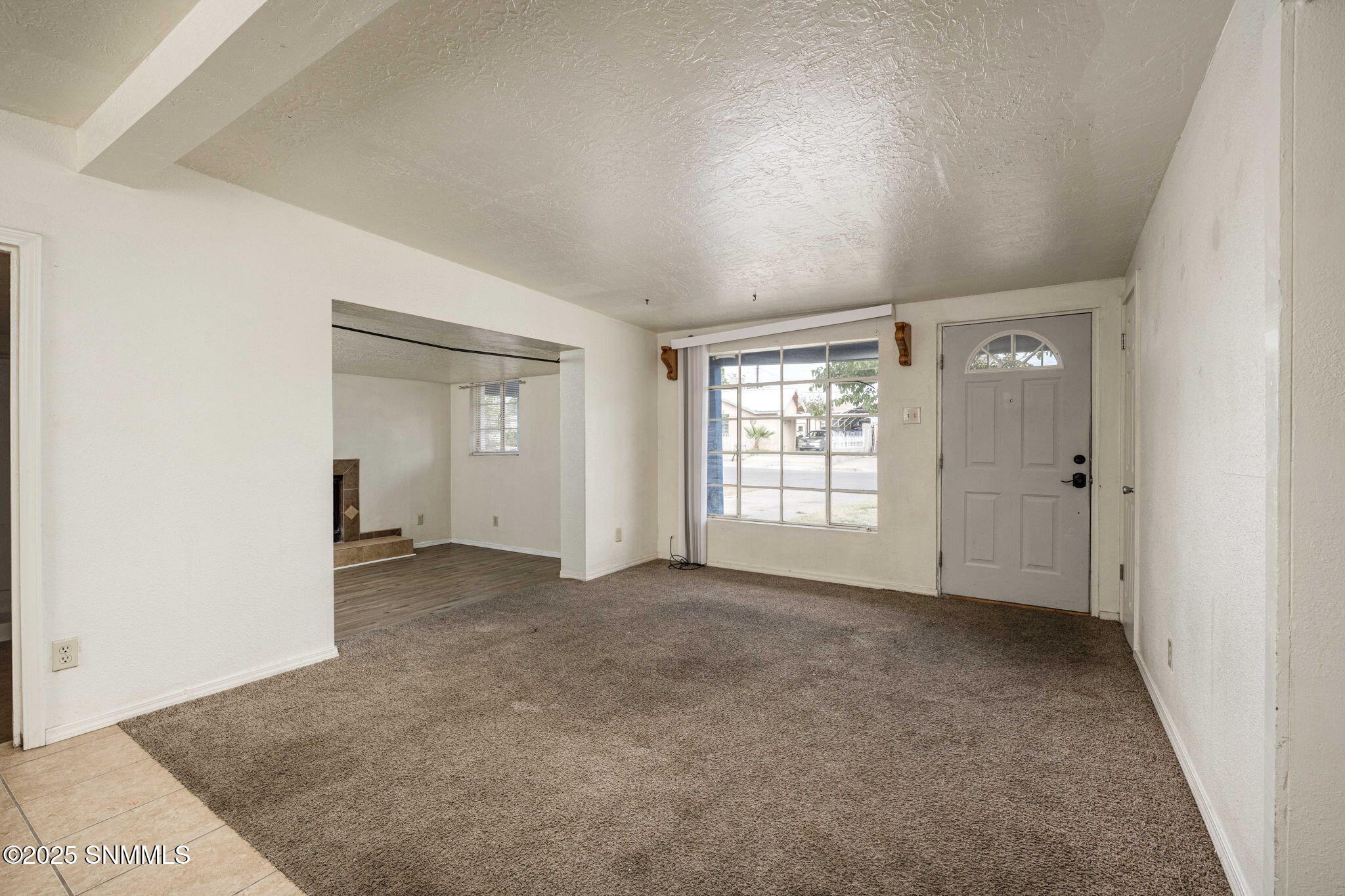 1424 Thomas Drive Property Photo 6