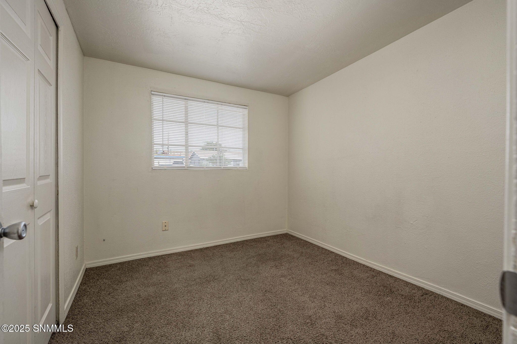 1424 Thomas Drive Property Photo 16