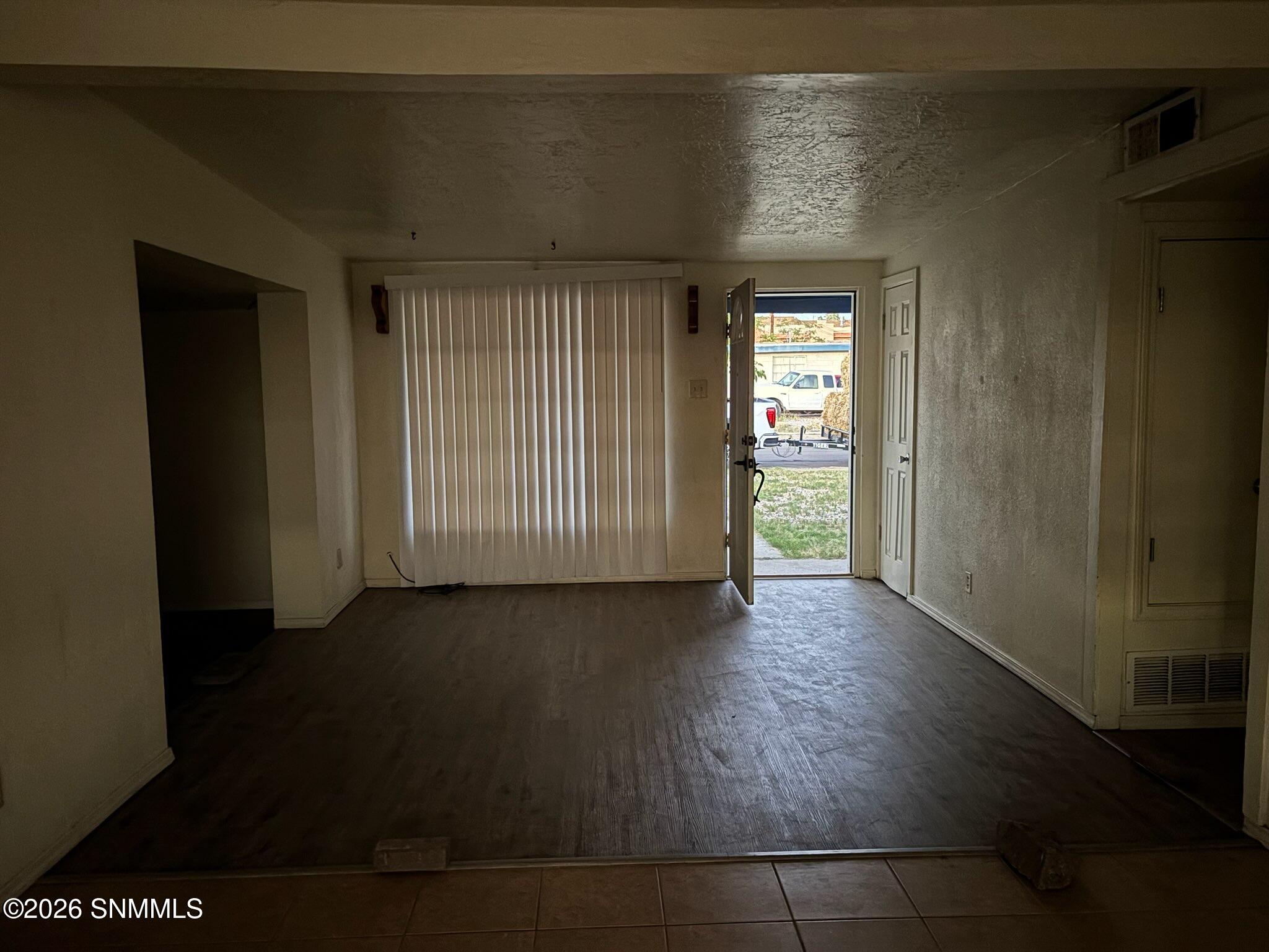 1424 Thomas Drive Property Photo 27