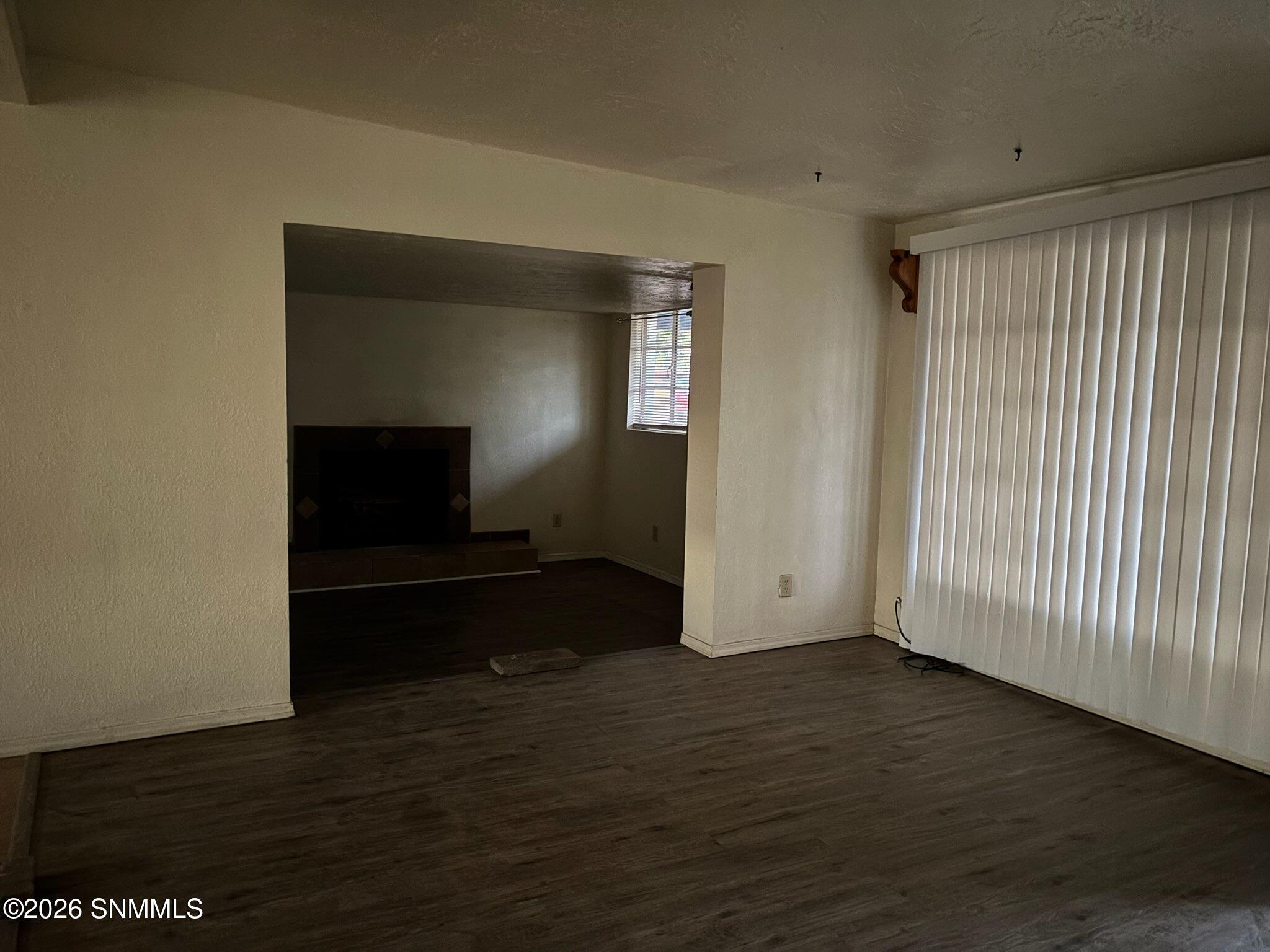 1424 Thomas Drive Property Photo 28
