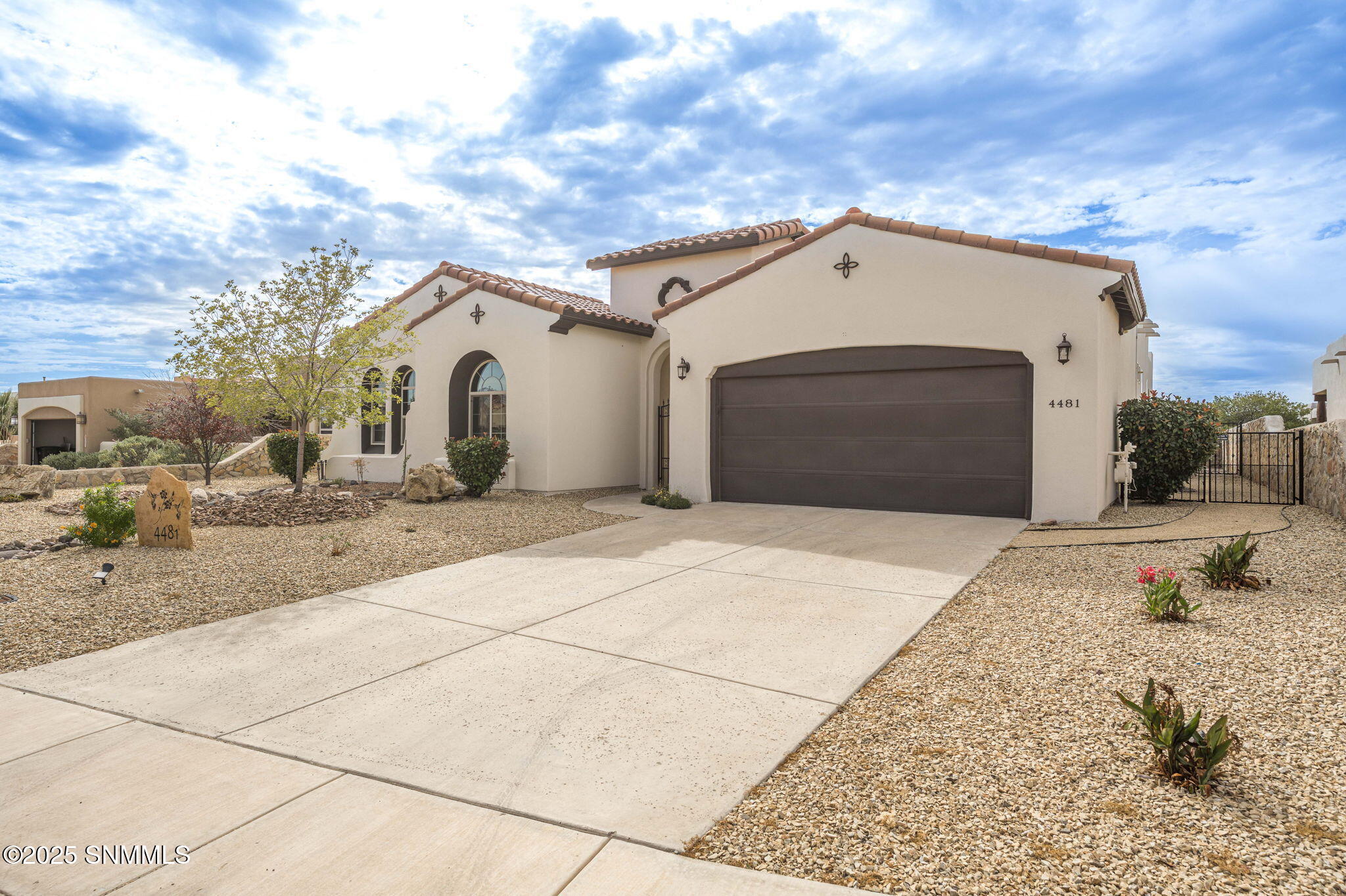 4481 Miramar Arc Property Photo 3