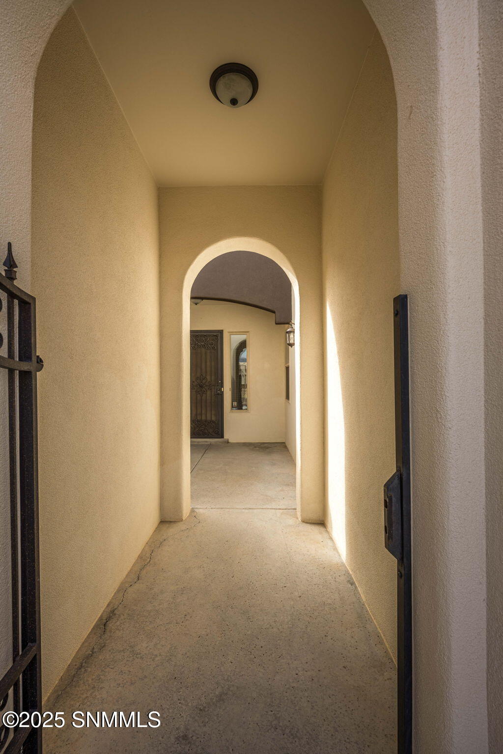 4481 Miramar Arc Property Photo 5