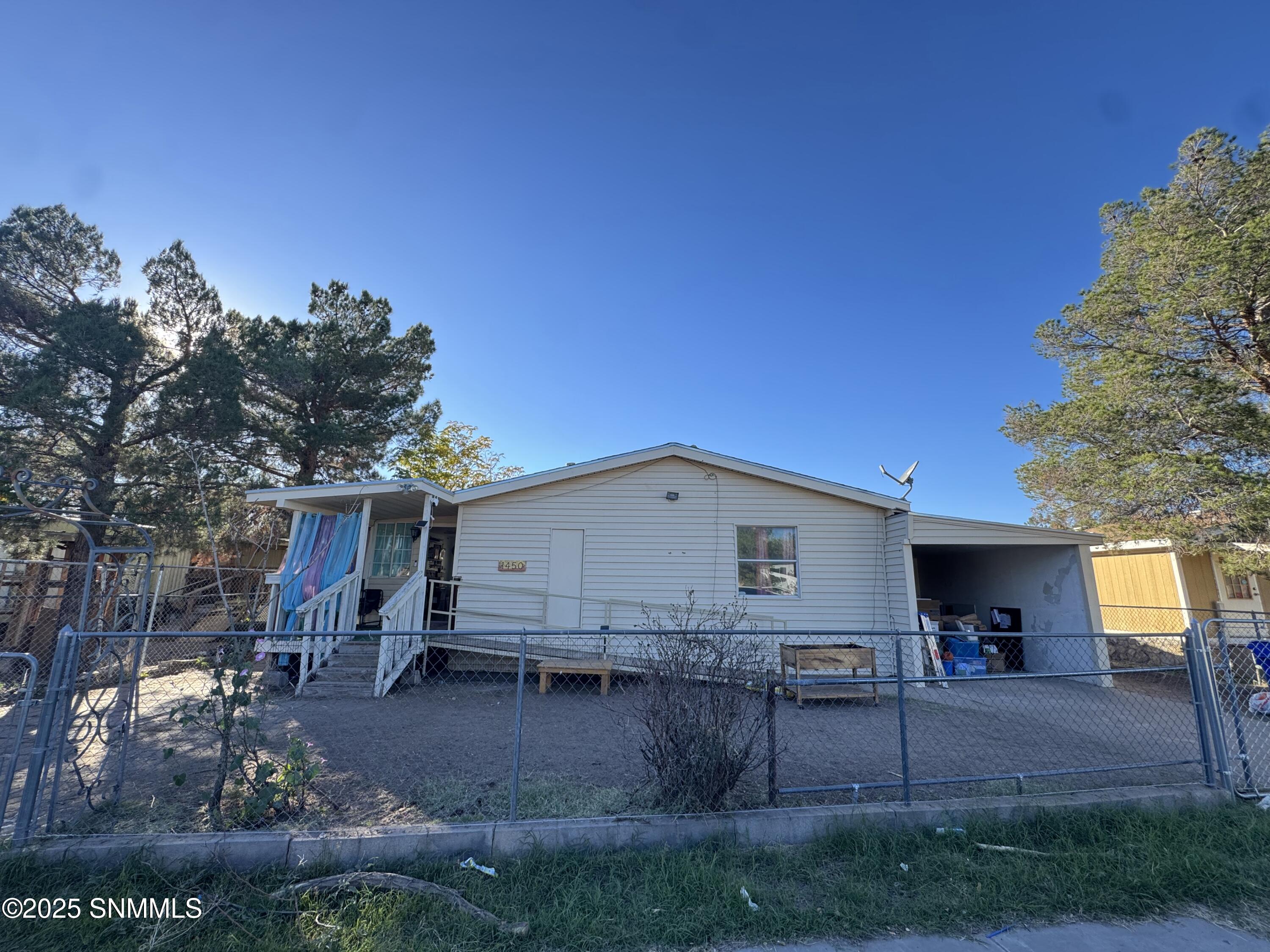 1450 Branding Iron Circle Property Photo 1