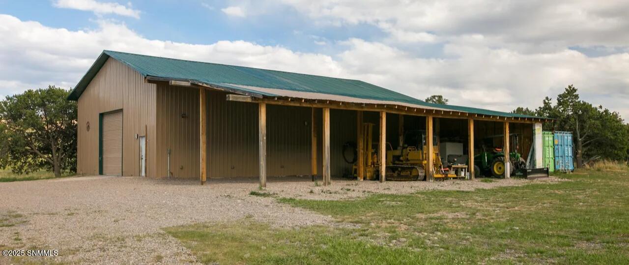 1177 State Road 96 Property Photo 5