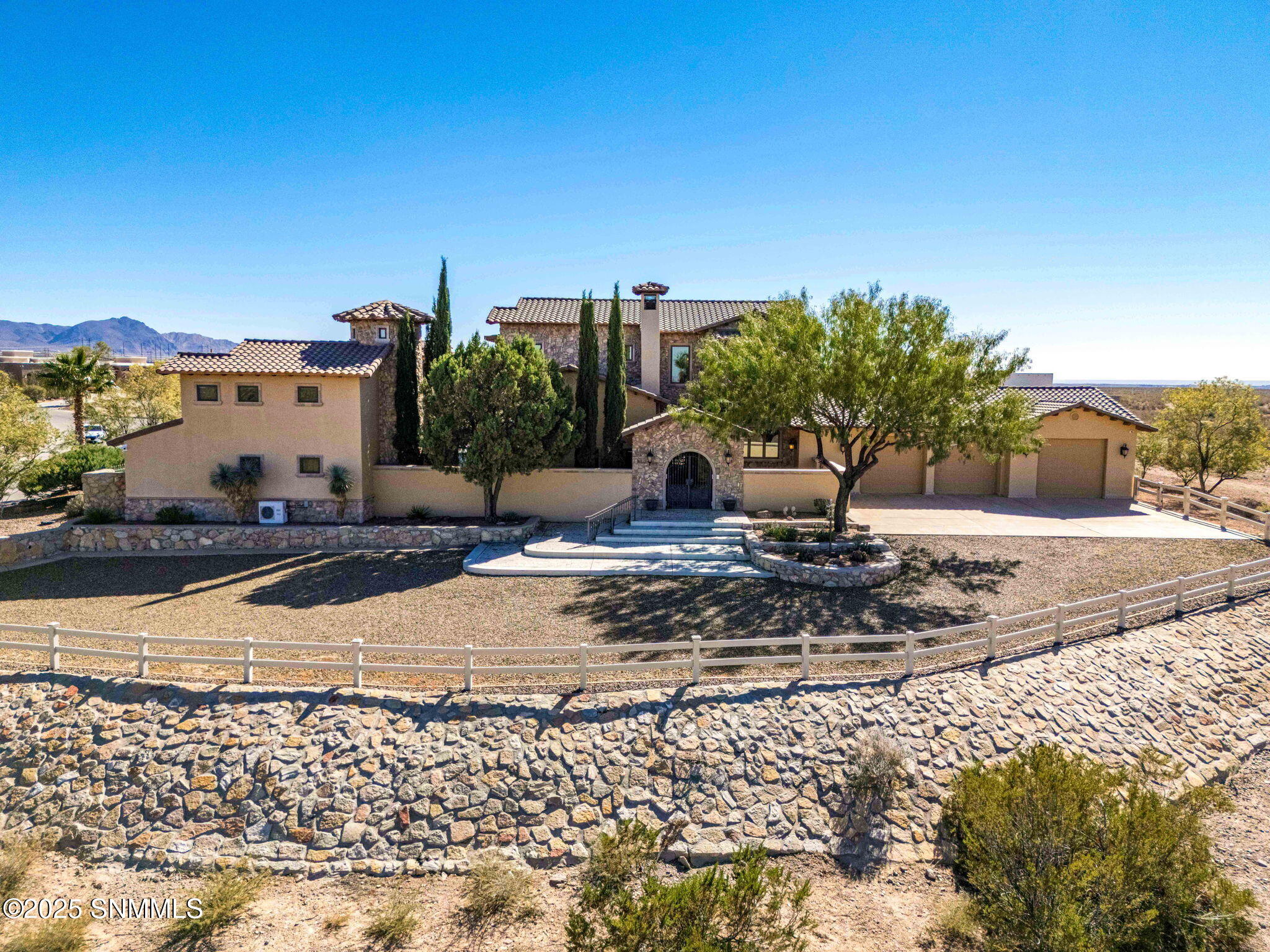 7165 Lake Lucero Loop Property Photo 78