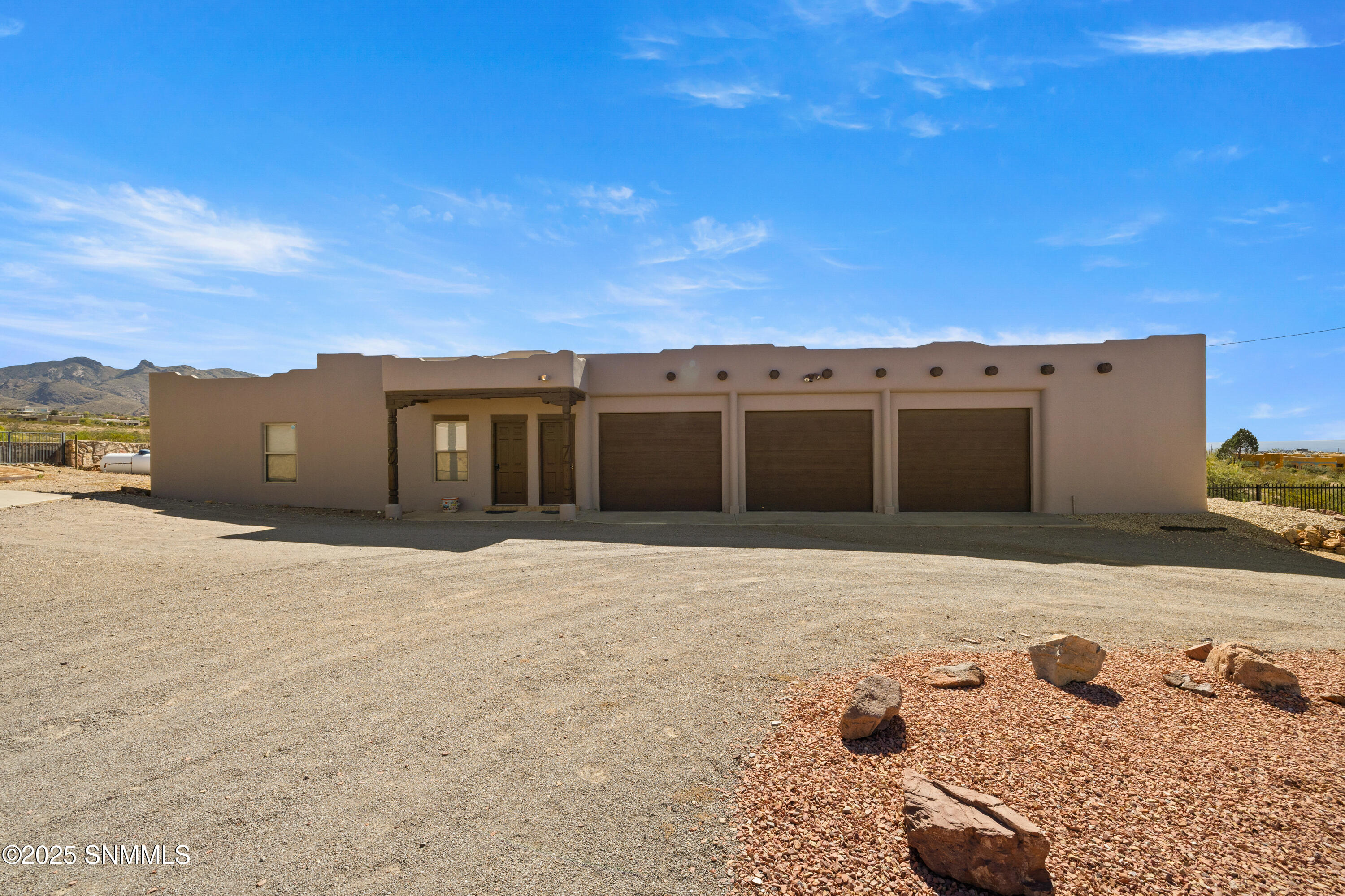 5041 Silver King Road Property Photo 8