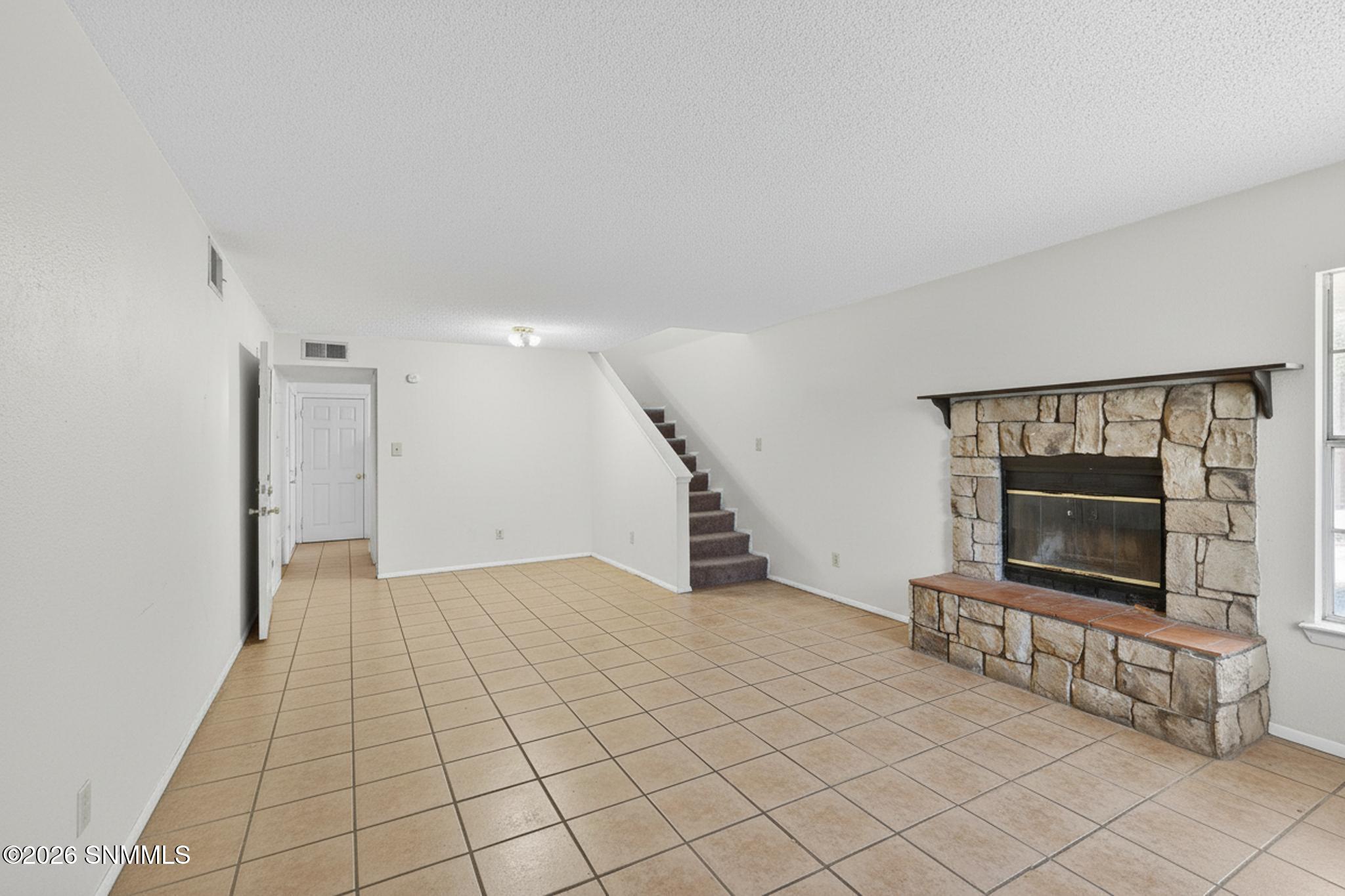 820 Mormon Place Property Photo 7