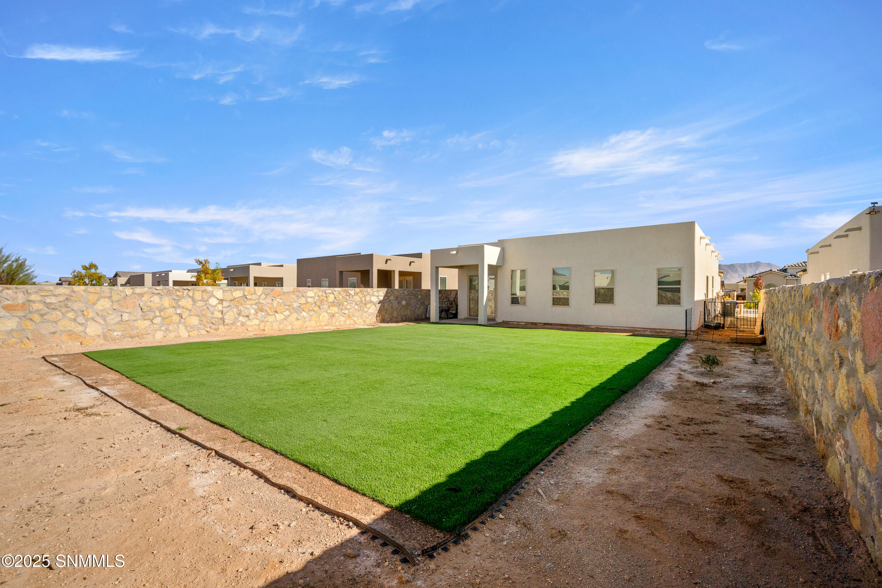 6233 Recoleta Road Property Photo 37