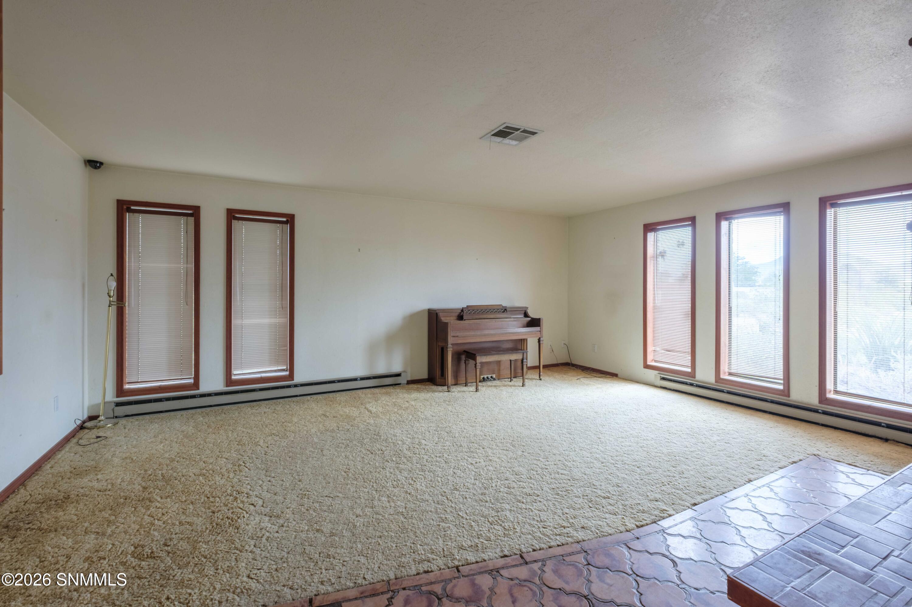 5775 Shadow Hills Road Property Photo 8