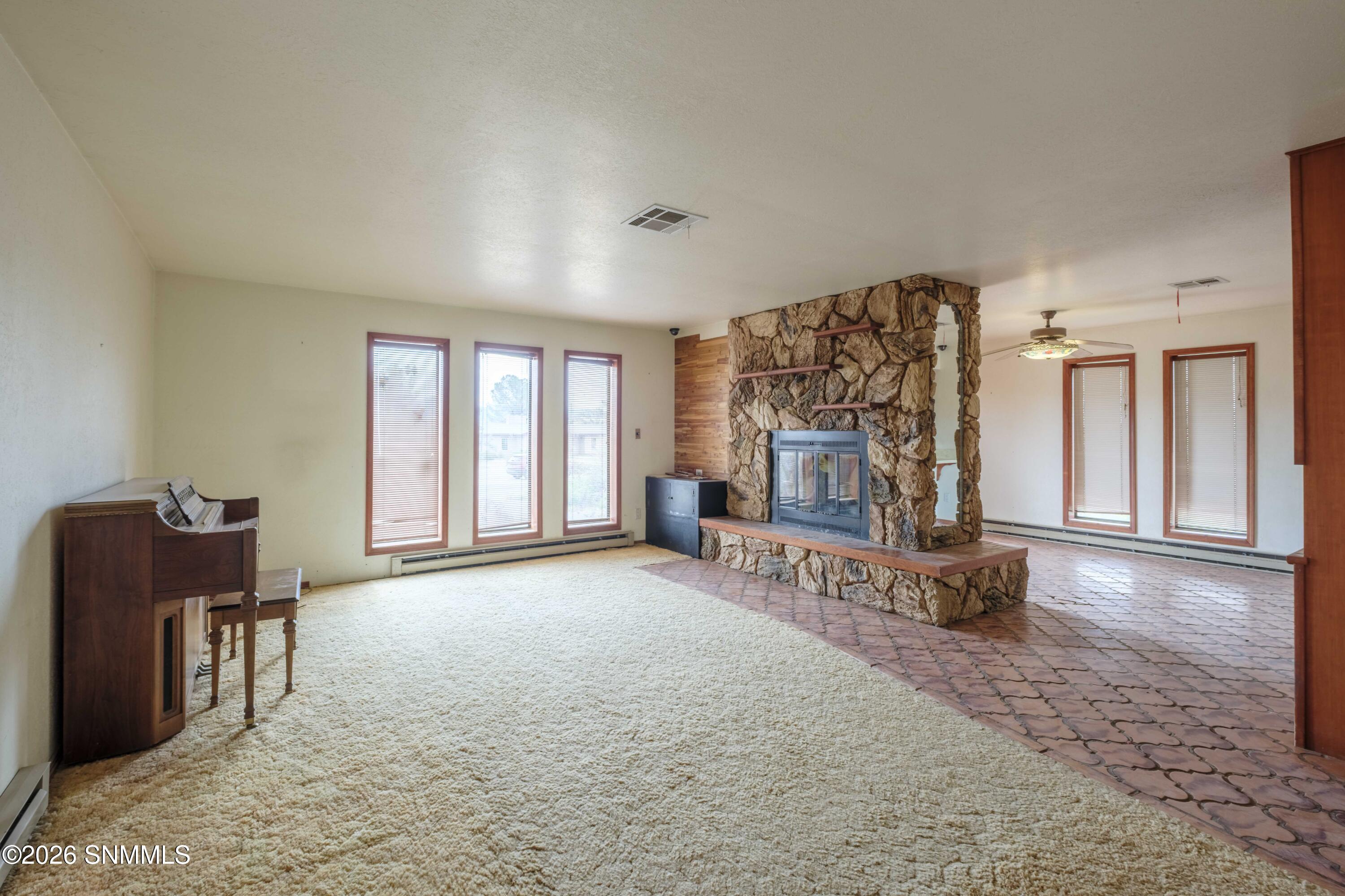 5775 Shadow Hills Road Property Photo 10