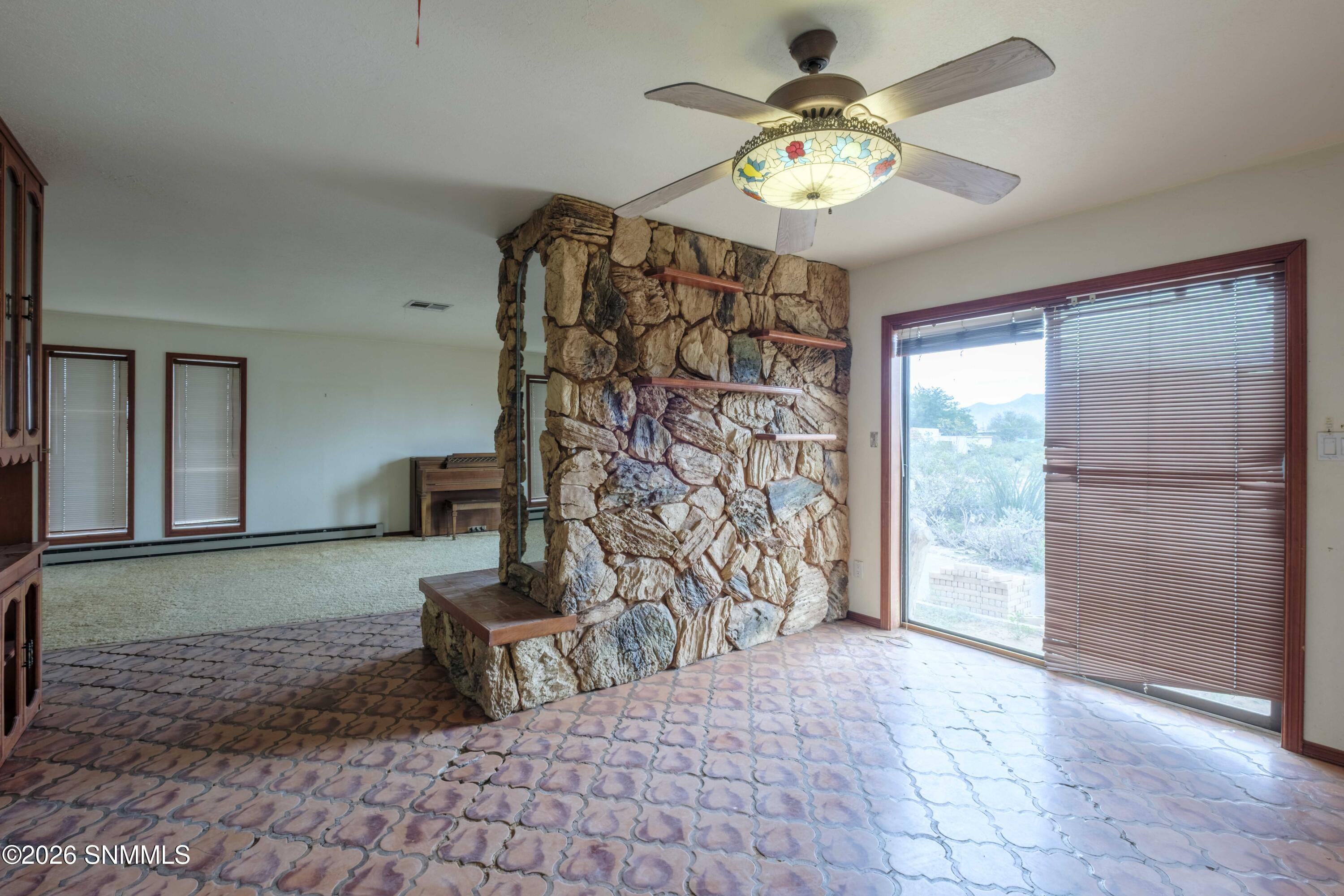 5775 Shadow Hills Road Property Photo 11
