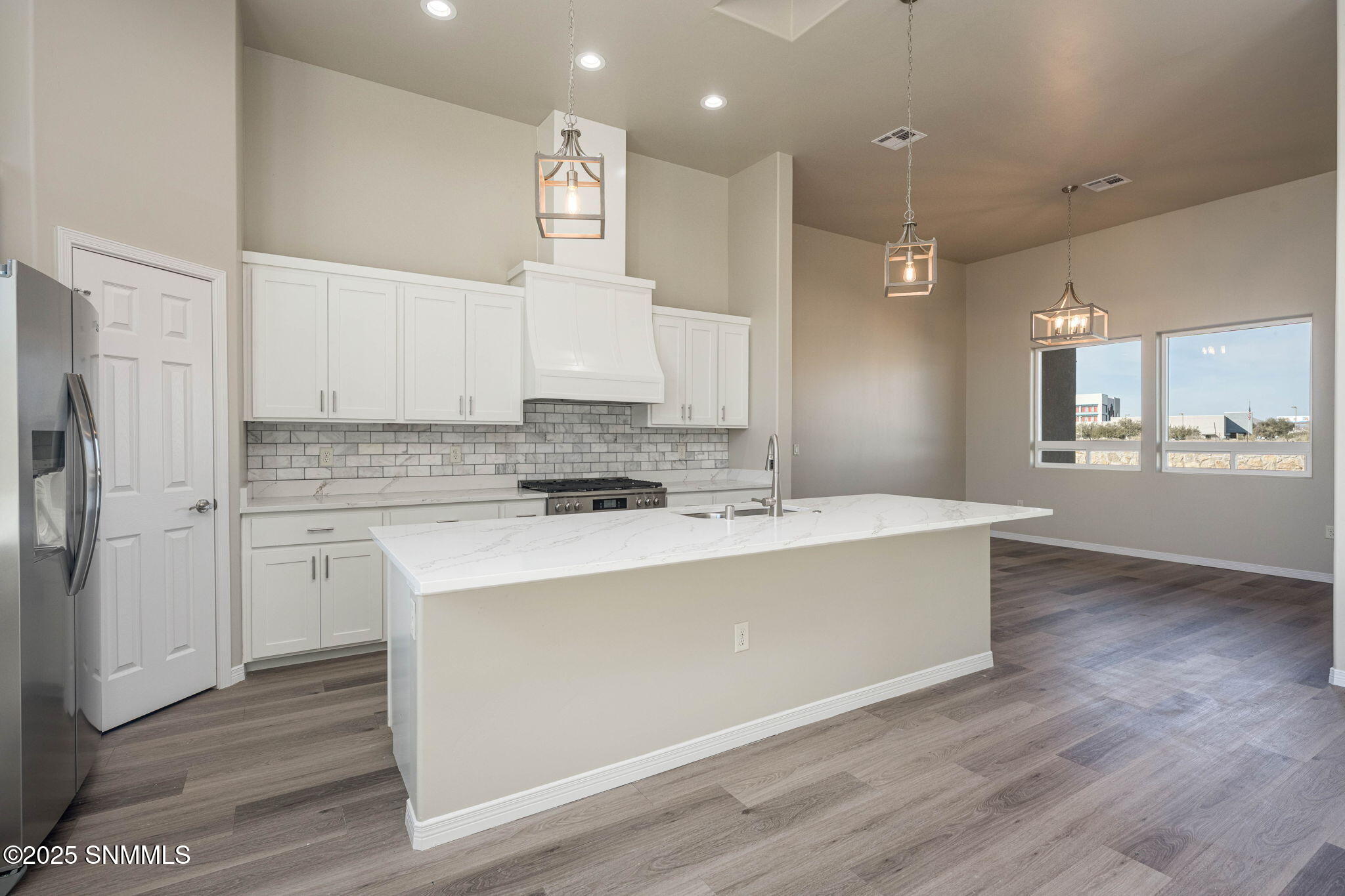 701 Basha Arc Property Photo 16