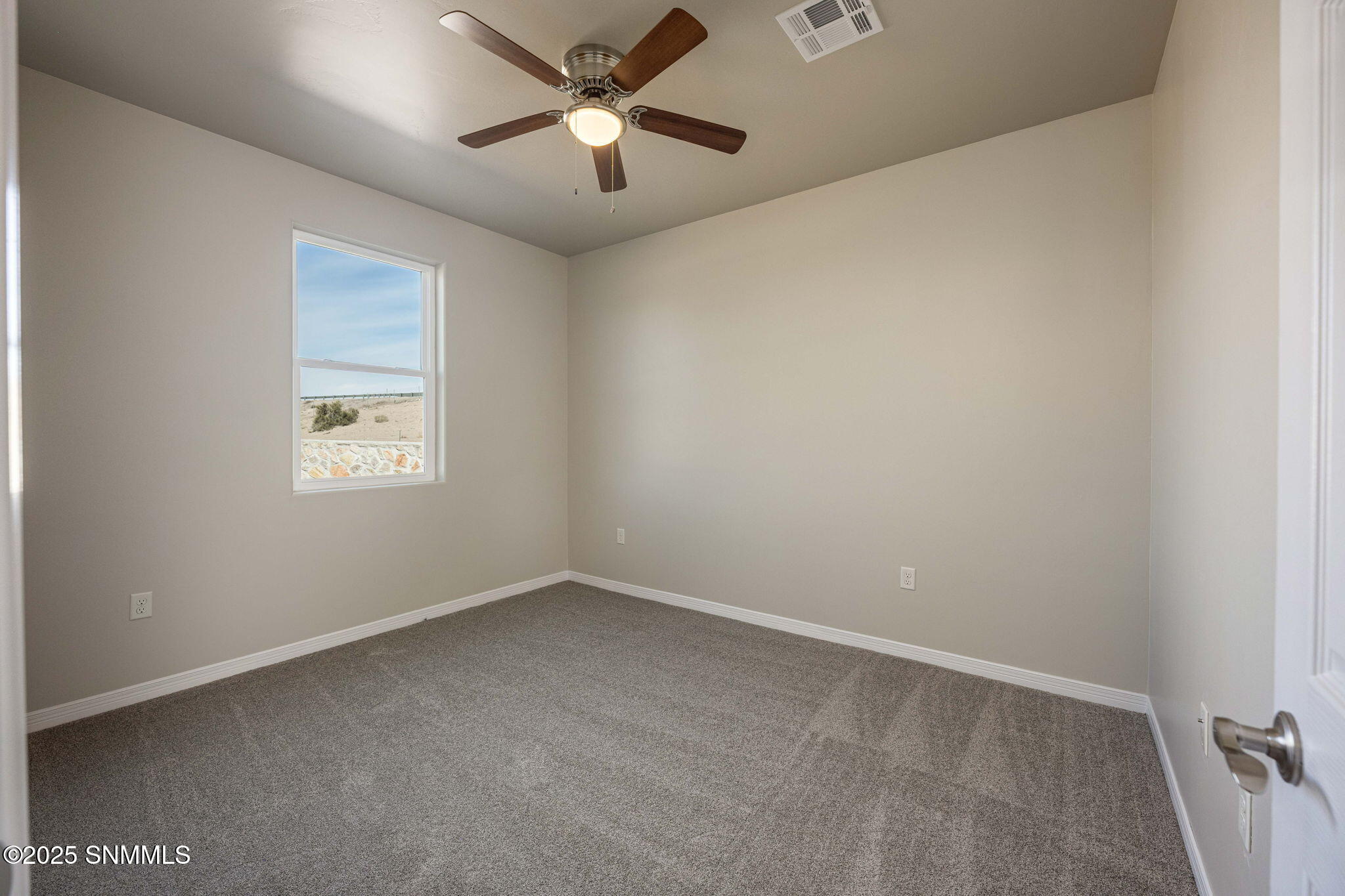 701 Basha Arc Property Photo 28