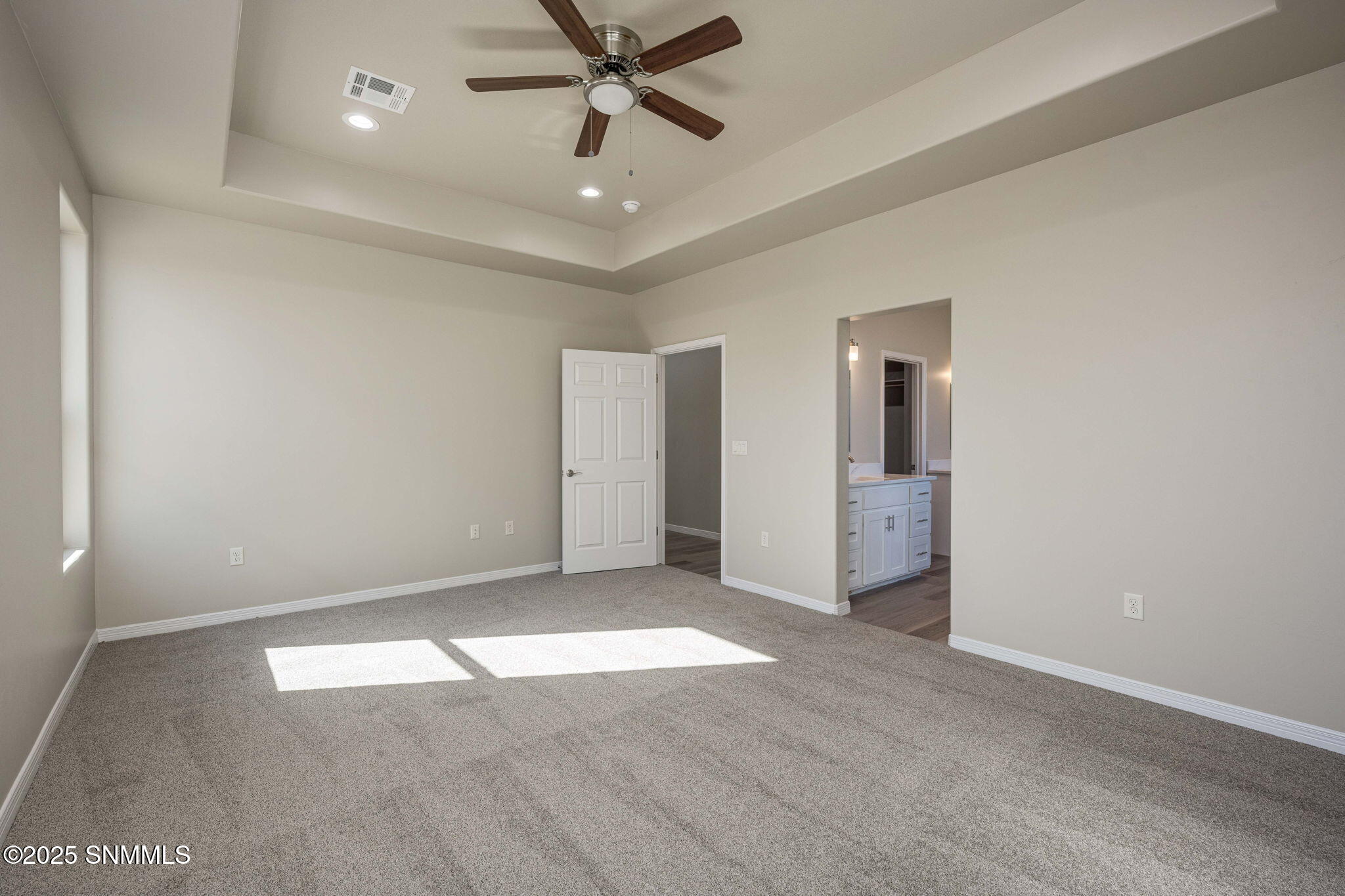 701 Basha Arc Property Photo 32